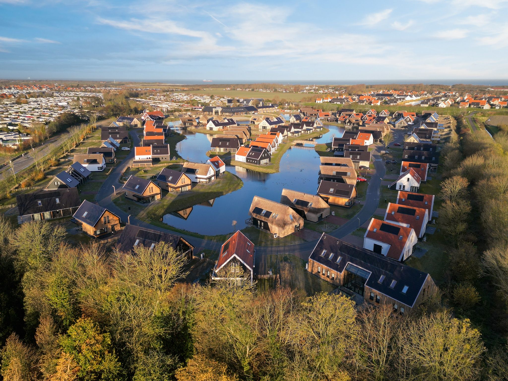 De buitenkant van Resort Nieuwvliet-Bad 16 in Nieuwvliet