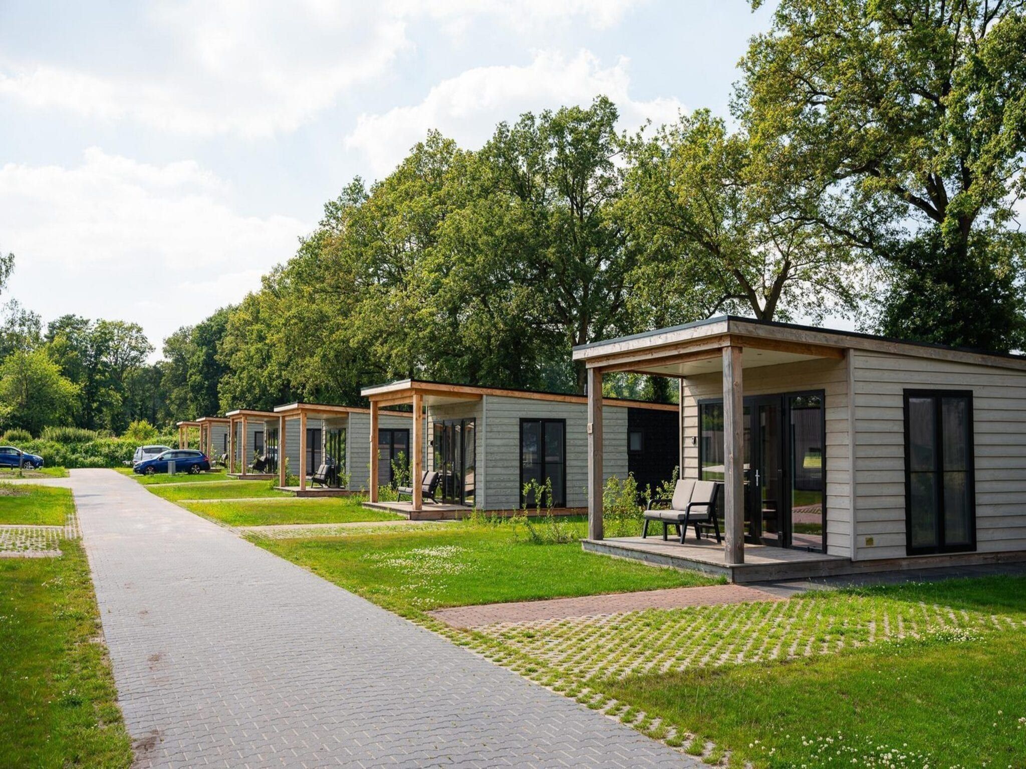 De buitenkant van Buitenplaats Holten 19 in Rijssen