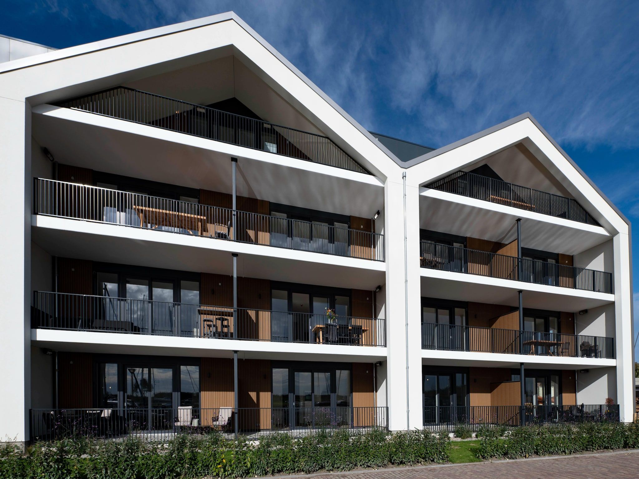 De buitenkant van Harbour Loft 2i Résidence Marina polderzijde in Kamperland
