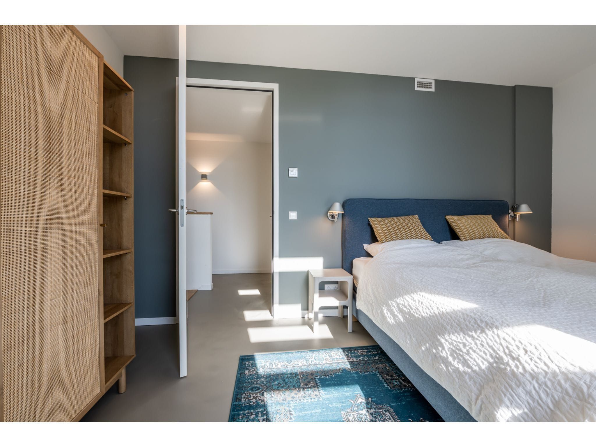 Een slaapkamer van Beukenlaan 11 in Kamperland