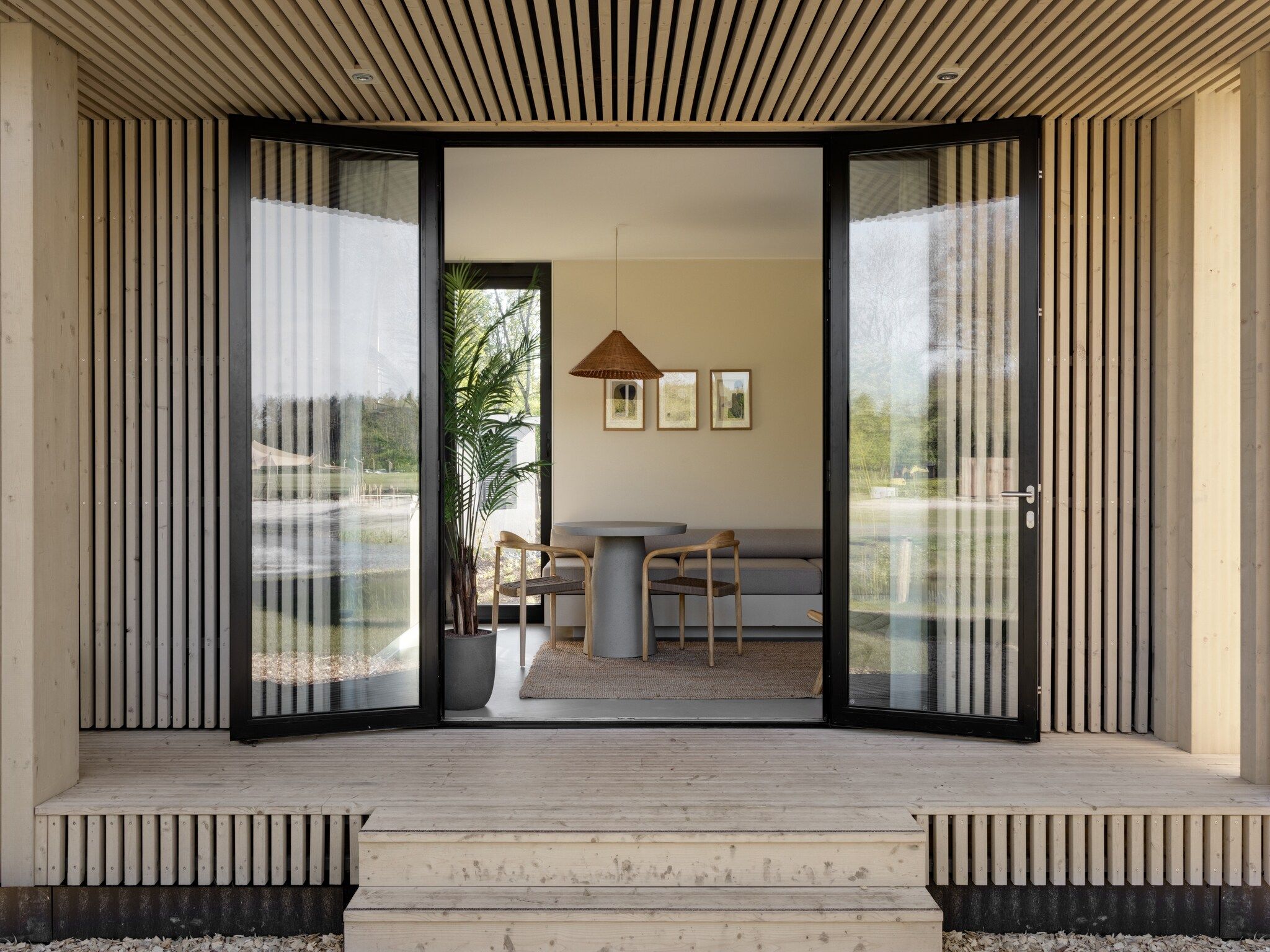 De woonkamer van Resort de Parel 7 in Zeewolde