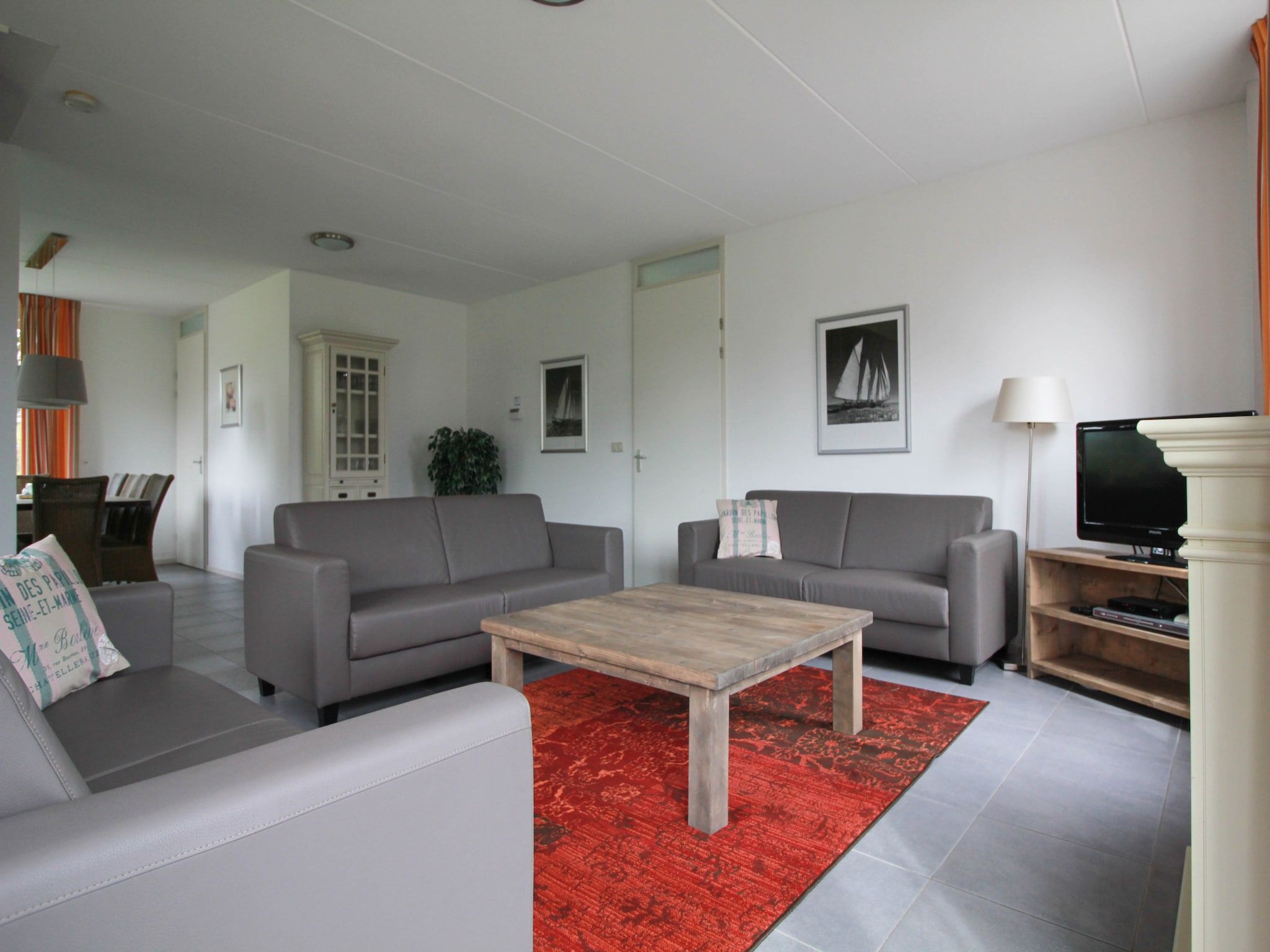De woonkamer van Beachvilla Royaal met Sauna - 10 personen in Makkum