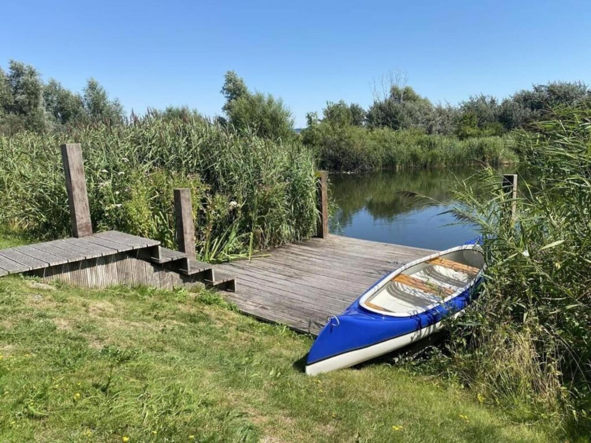 De omgeving van Beachvilla Royaal met Sauna - 10 personen in Makkum