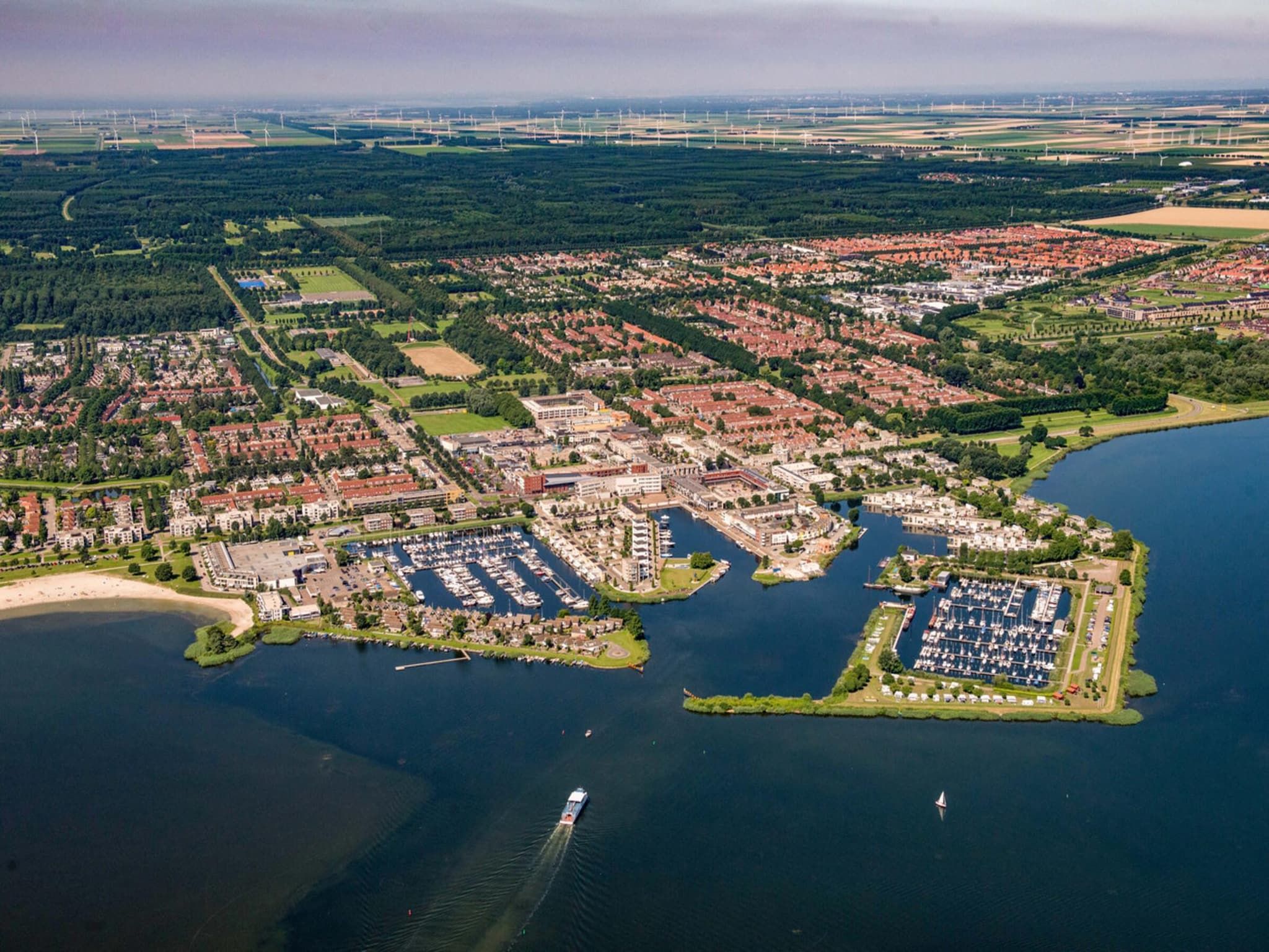 Resort de Parel 11 in Zeewolde - Foto 3 van 40