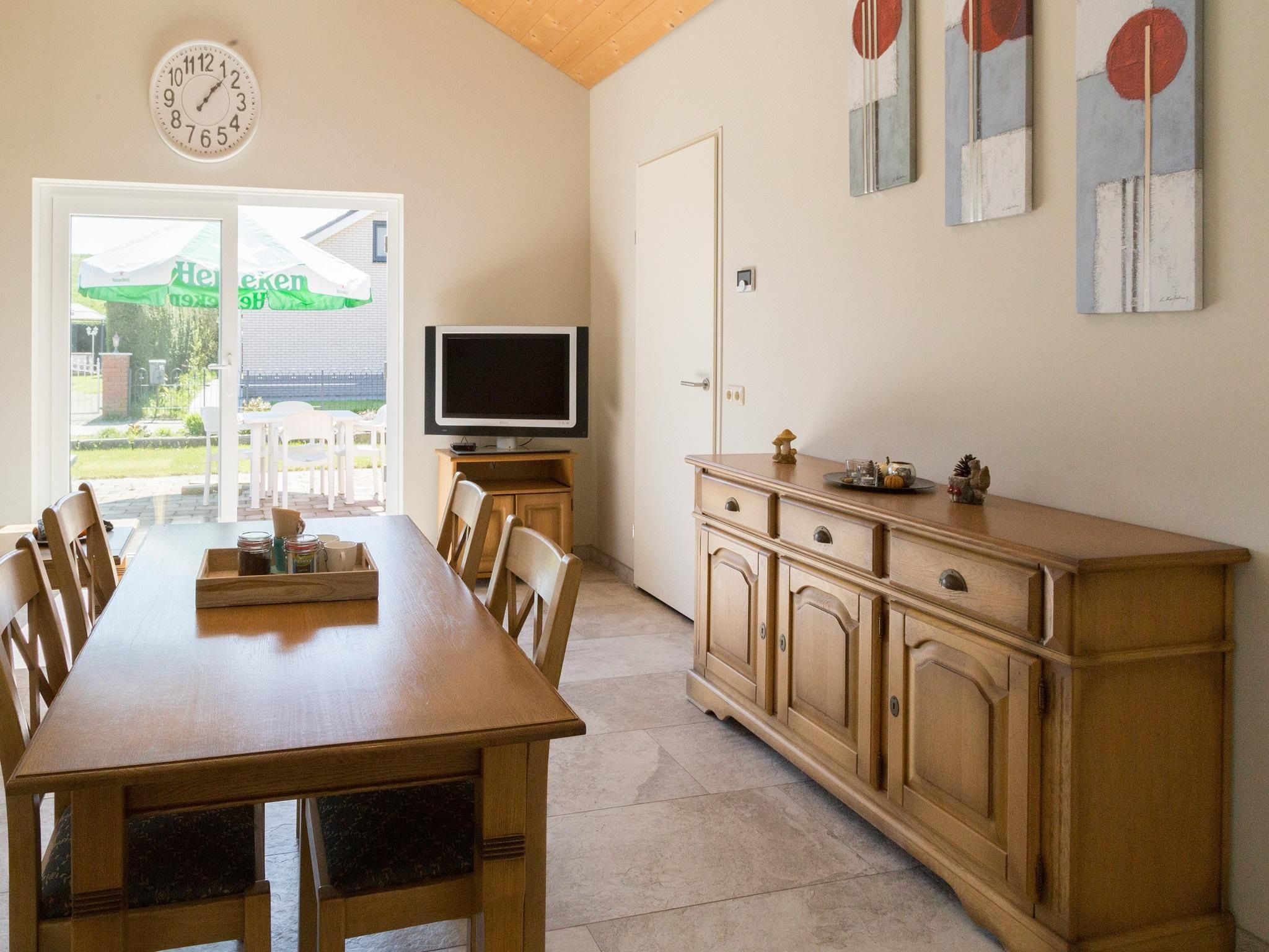 De woonkamer van Kustwoning Baarland in Zeeland in Baarland