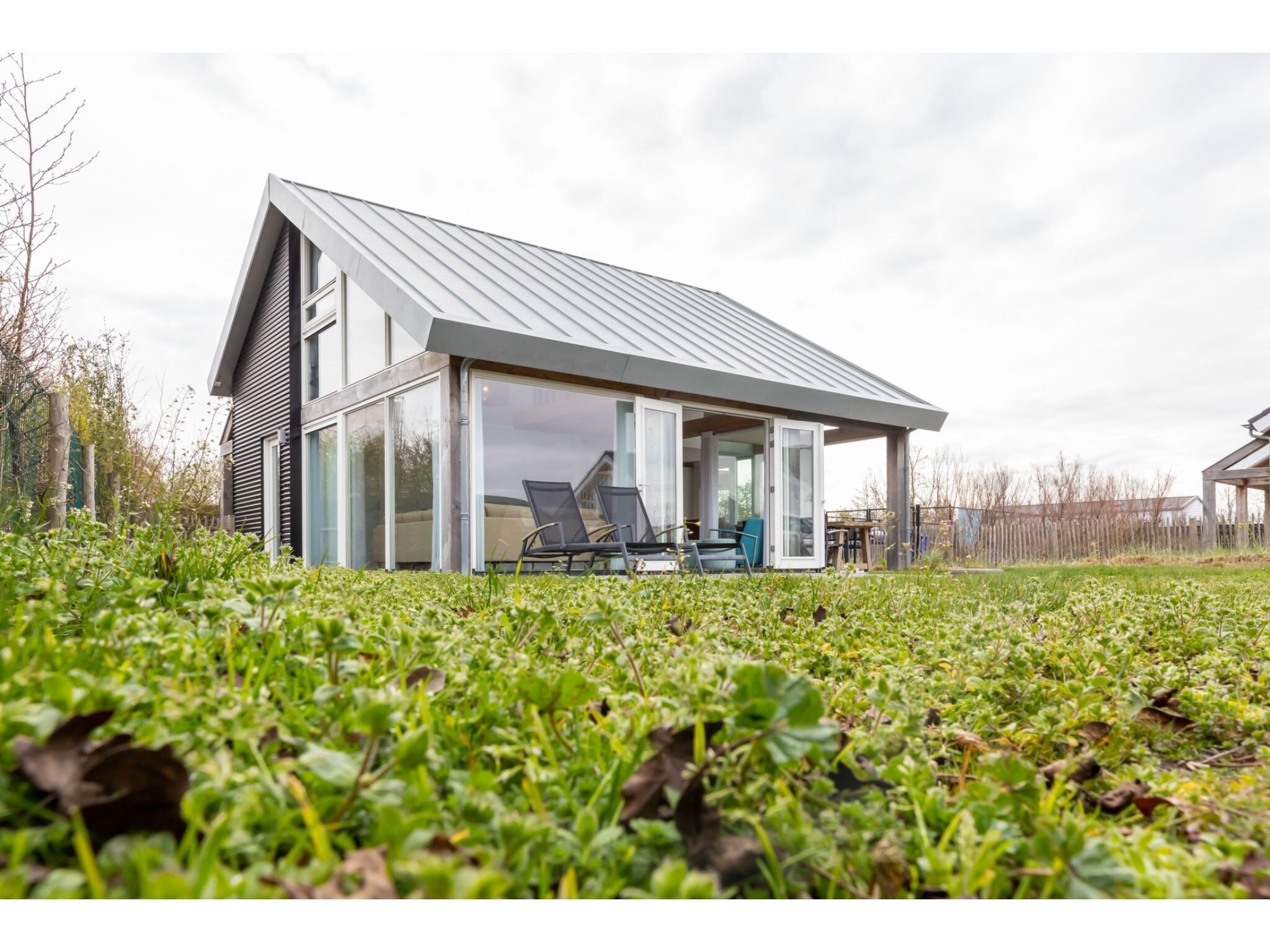 De buitenkant van Strandvilla 31 in Renesse