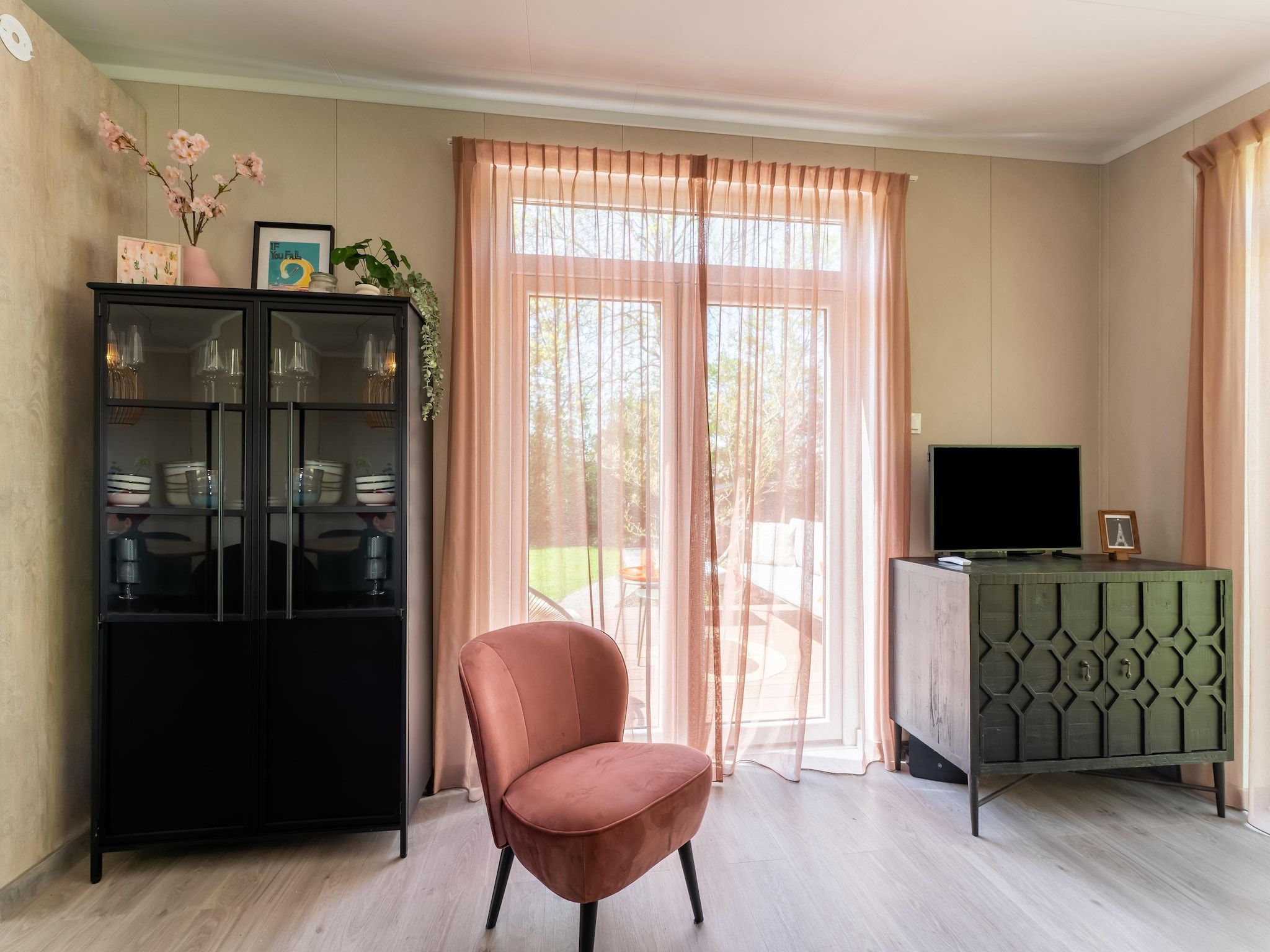 De woonkamer van Fantail in Goedereede