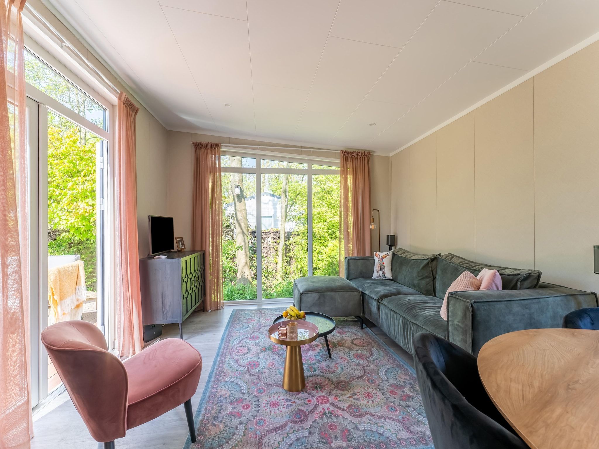 De woonkamer van Fantail in Goedereede