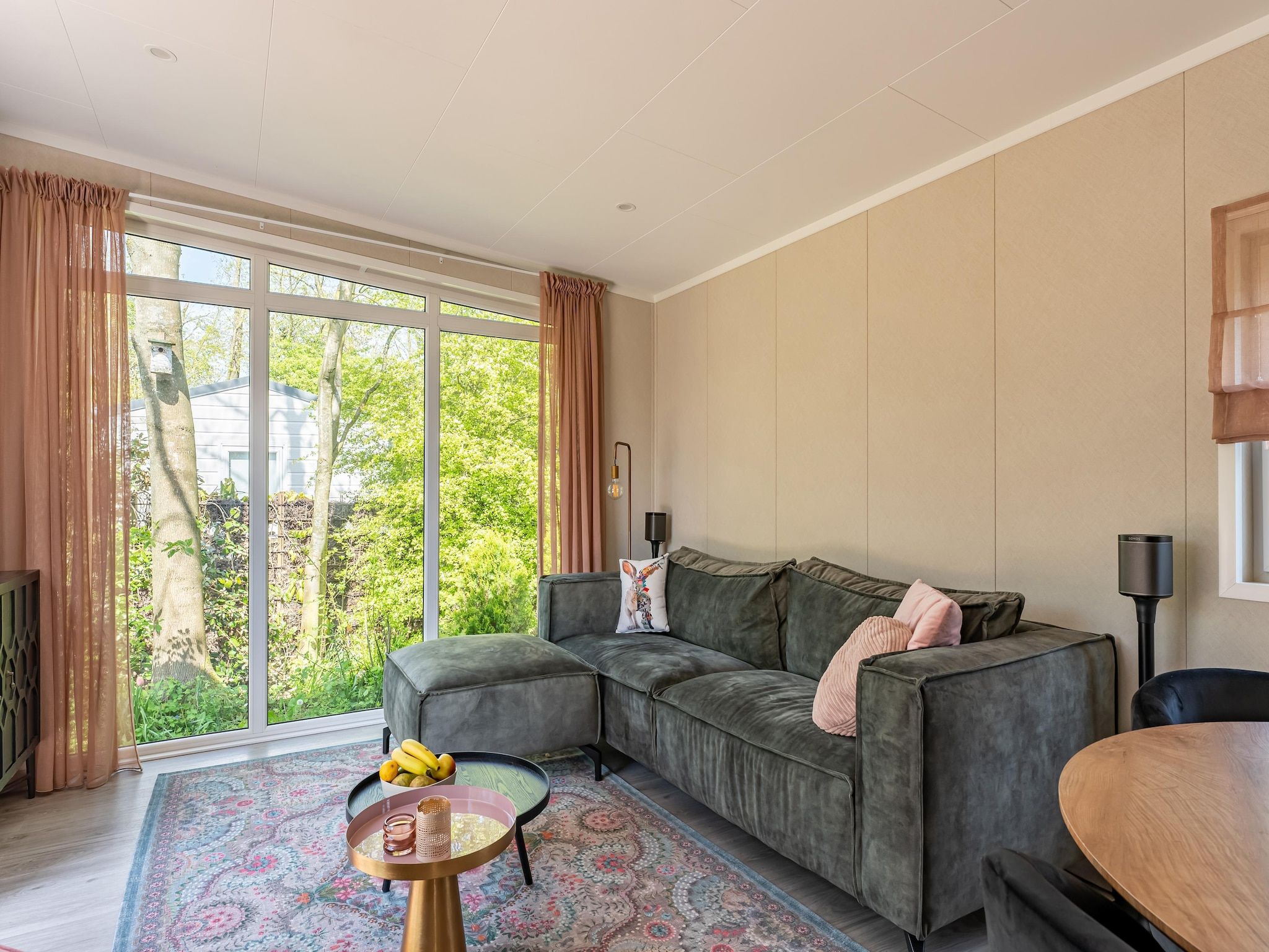 De woonkamer van Fantail in Goedereede