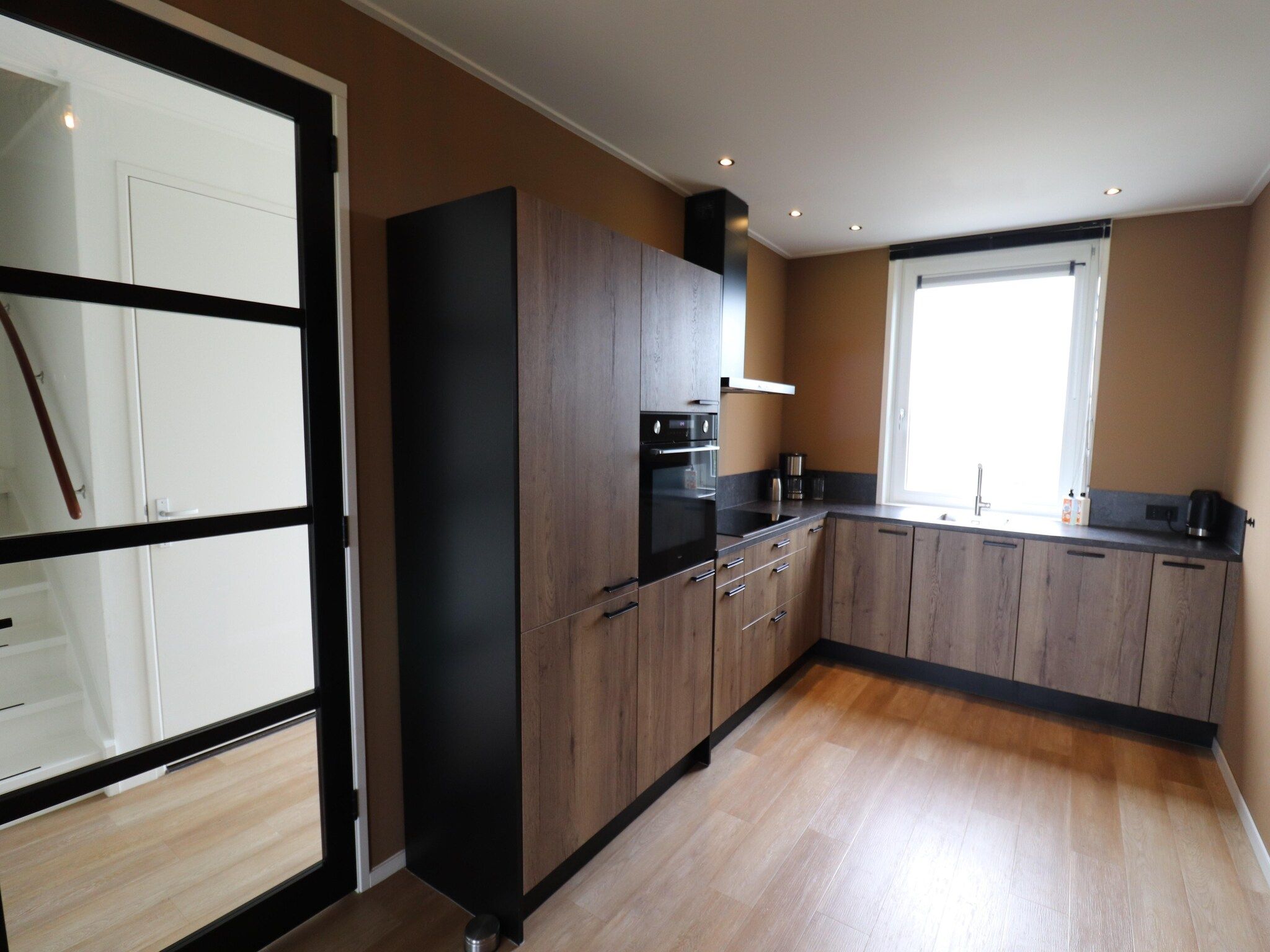 De keuken van 20 persoons villa in Leons