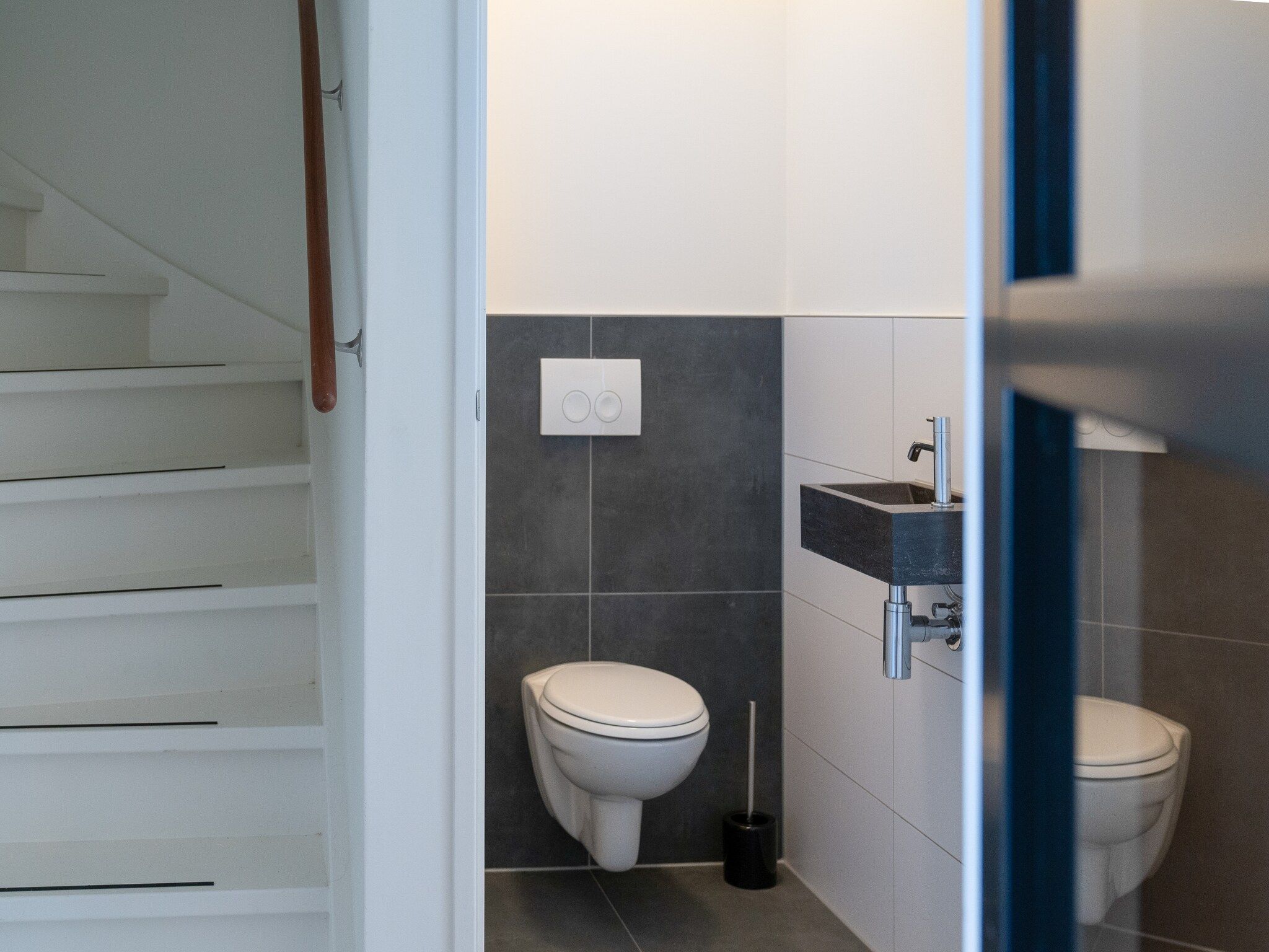 De badkamer van Friese Villa in Leons in Leons