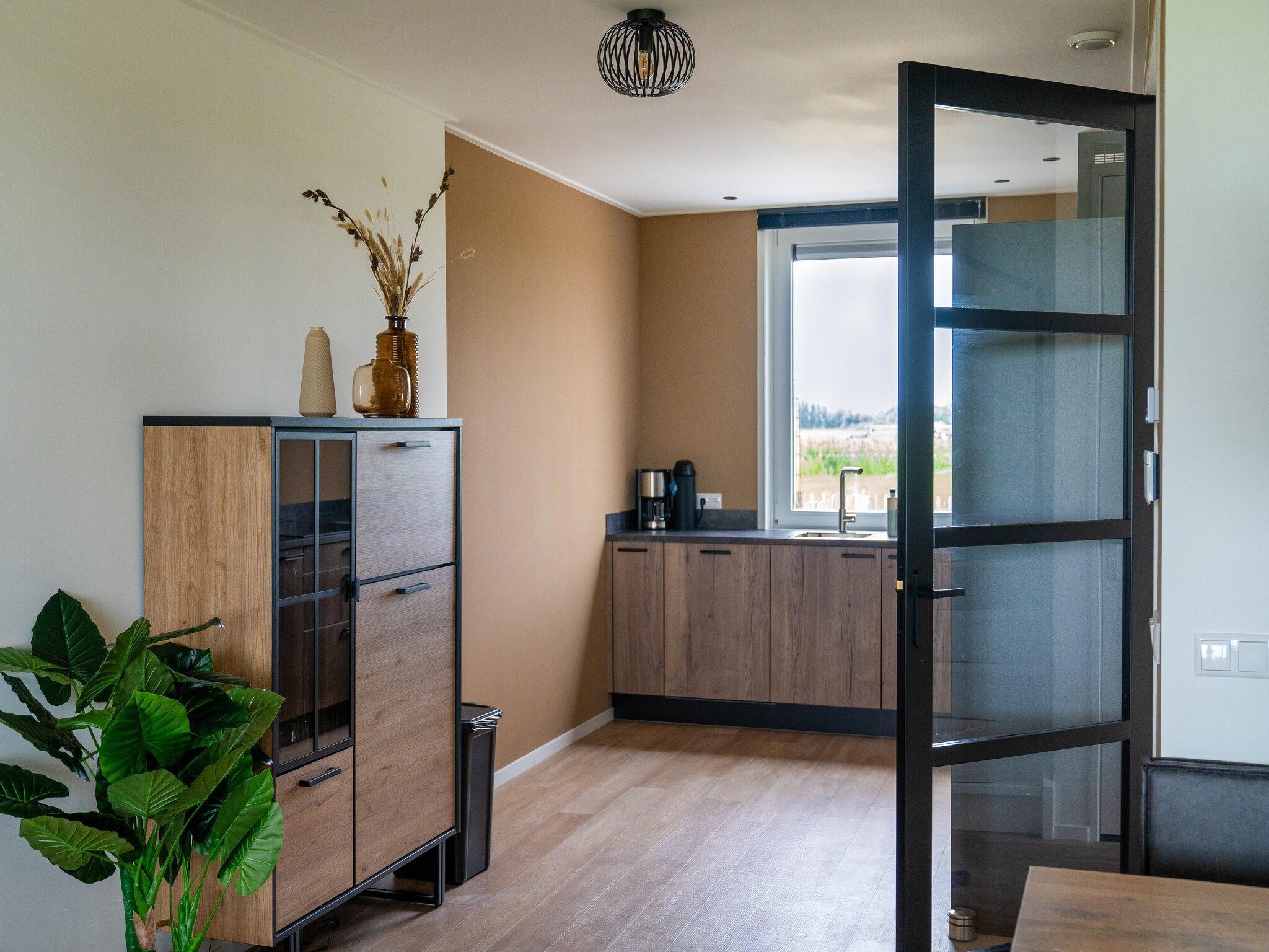 De eetkamer van Friese Villa in Leons in Leons