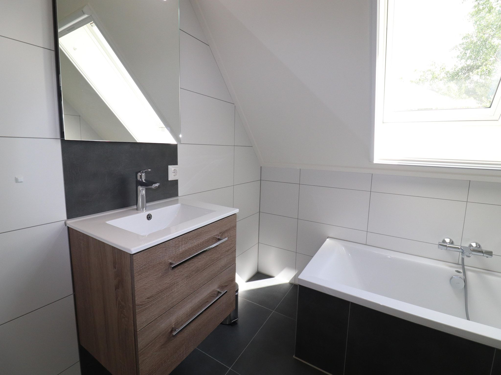 De badkamer van Friese Villa in Leons in Leons