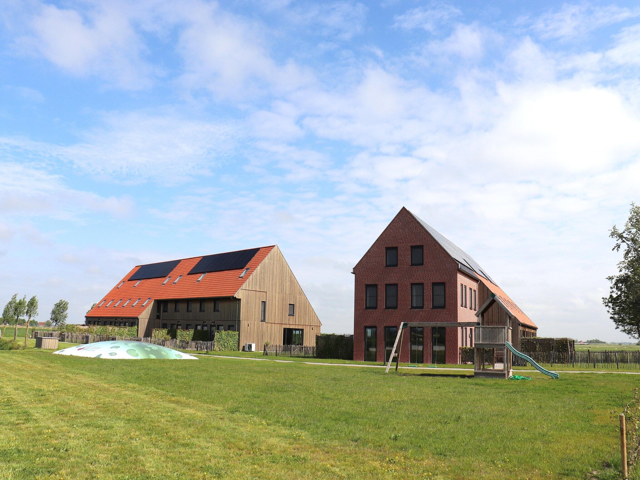 combinatie van 2x 10 persoons woning in Leons - Foto 36 van 40