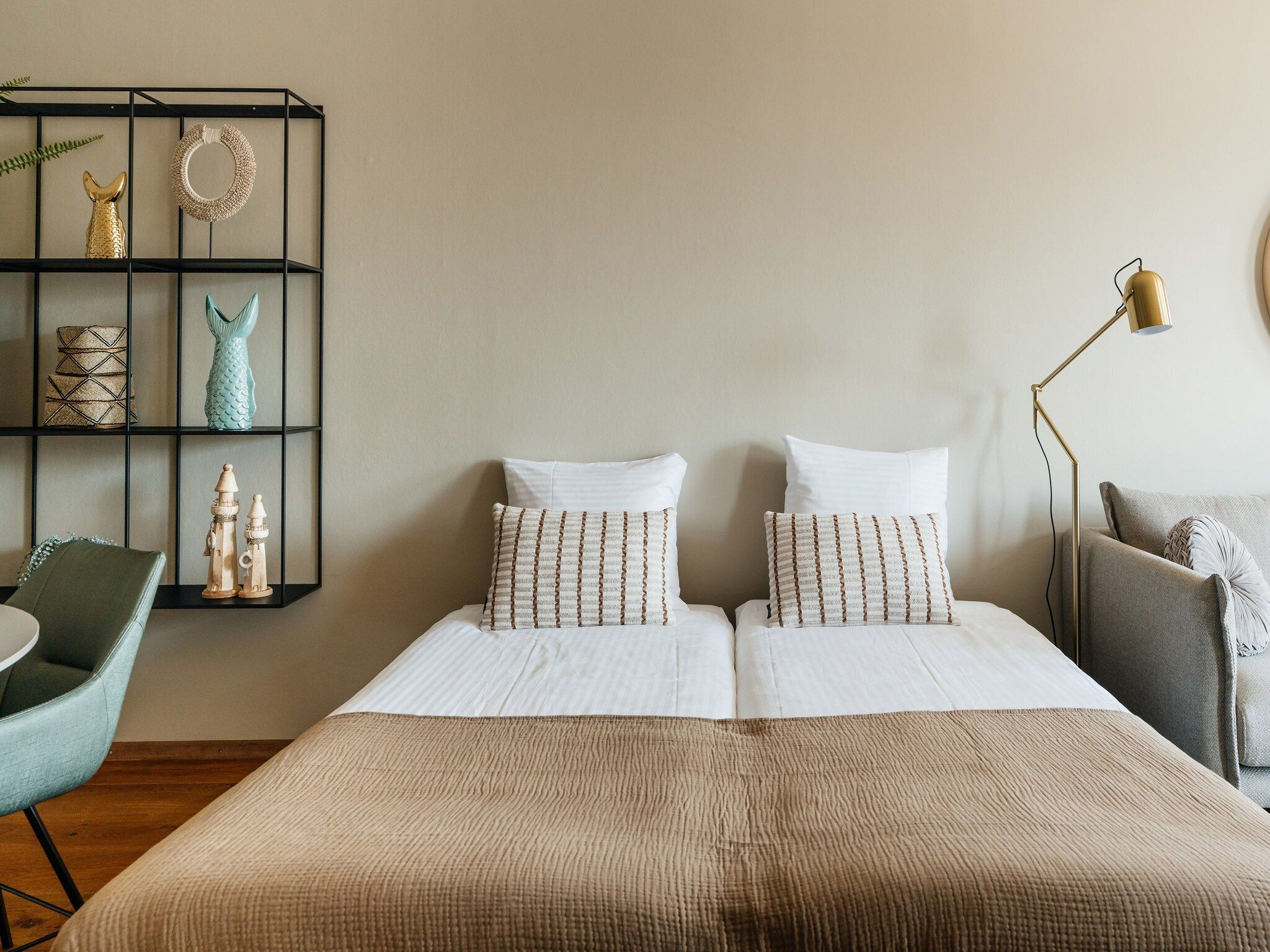 Een slaapkamer van Scheveningen Harbour 40B in Den Haag