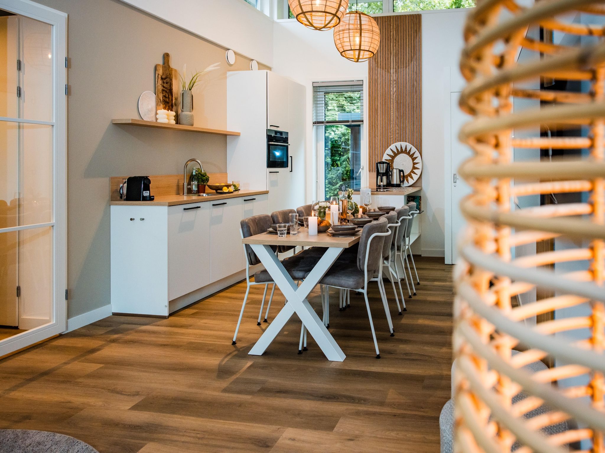 De woonkamer van Steenpatrijs 17-07 in Voorthuizen