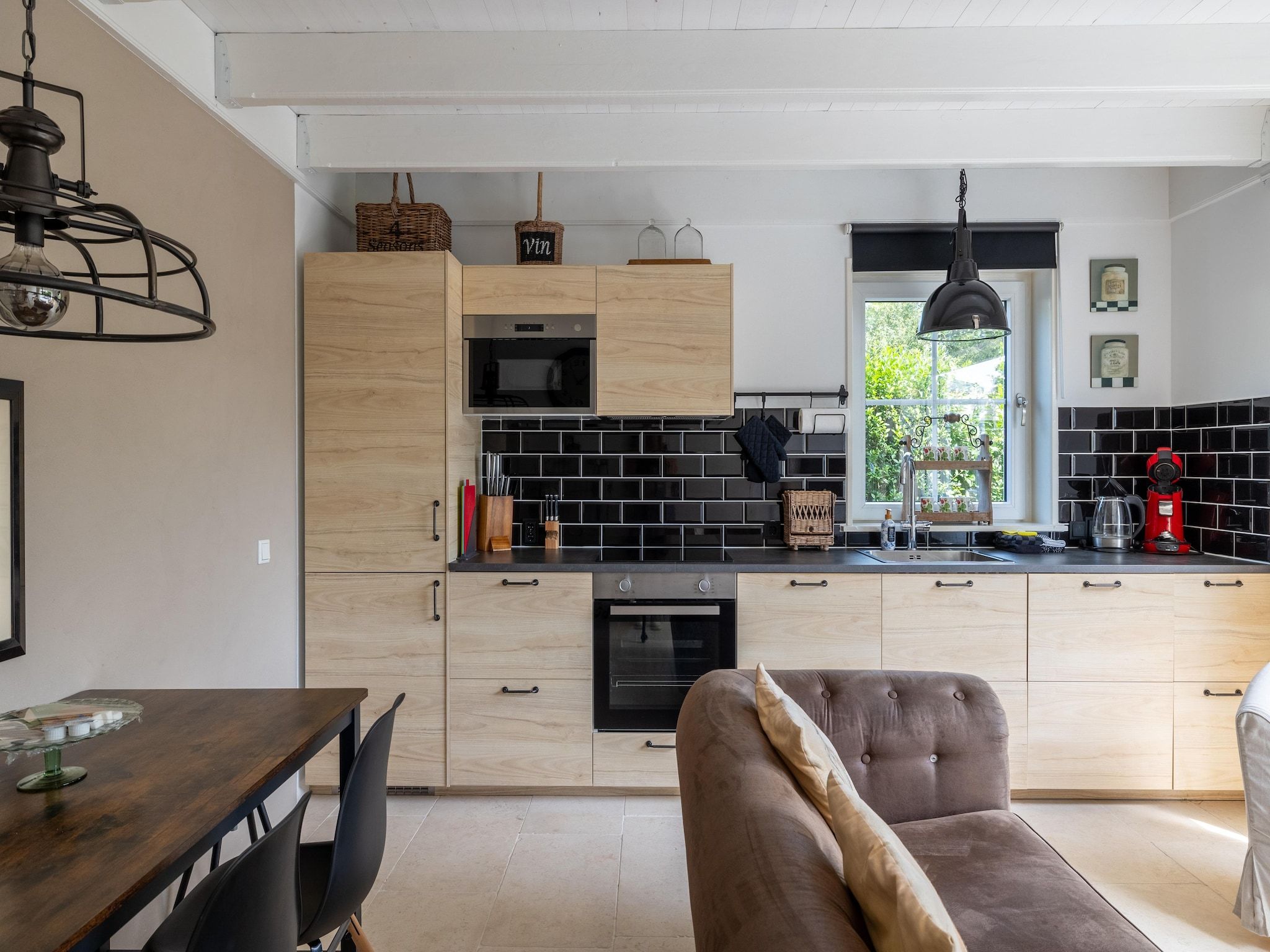 De keuken van Sloestraat 38  Zoutelande 'Het Koetshuys' in Zoutelande