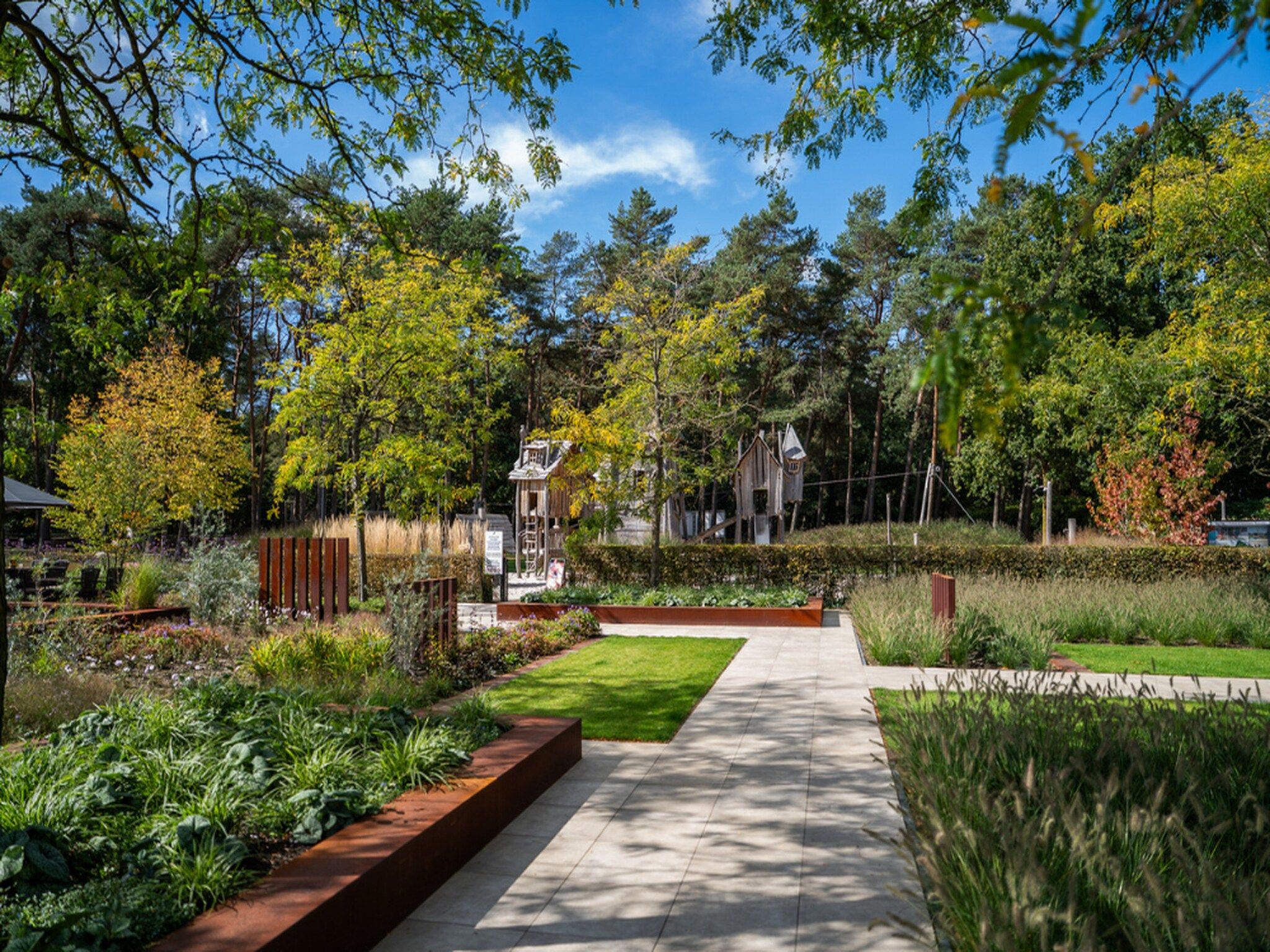 De tuin van Vakantiepark Molenvelden 10 in Veldhoven