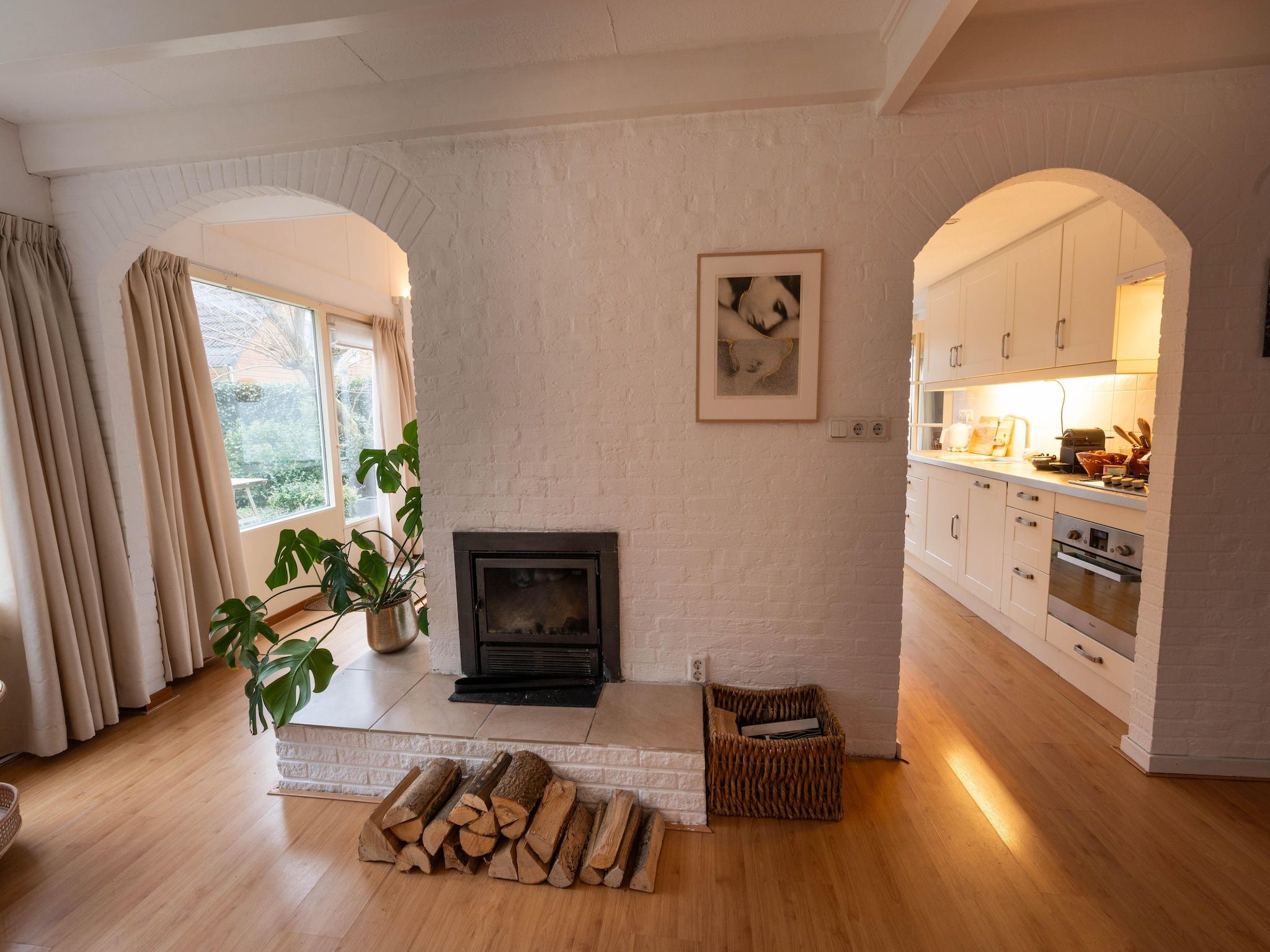De woonkamer van Casa Duna in Noordwijkerhout