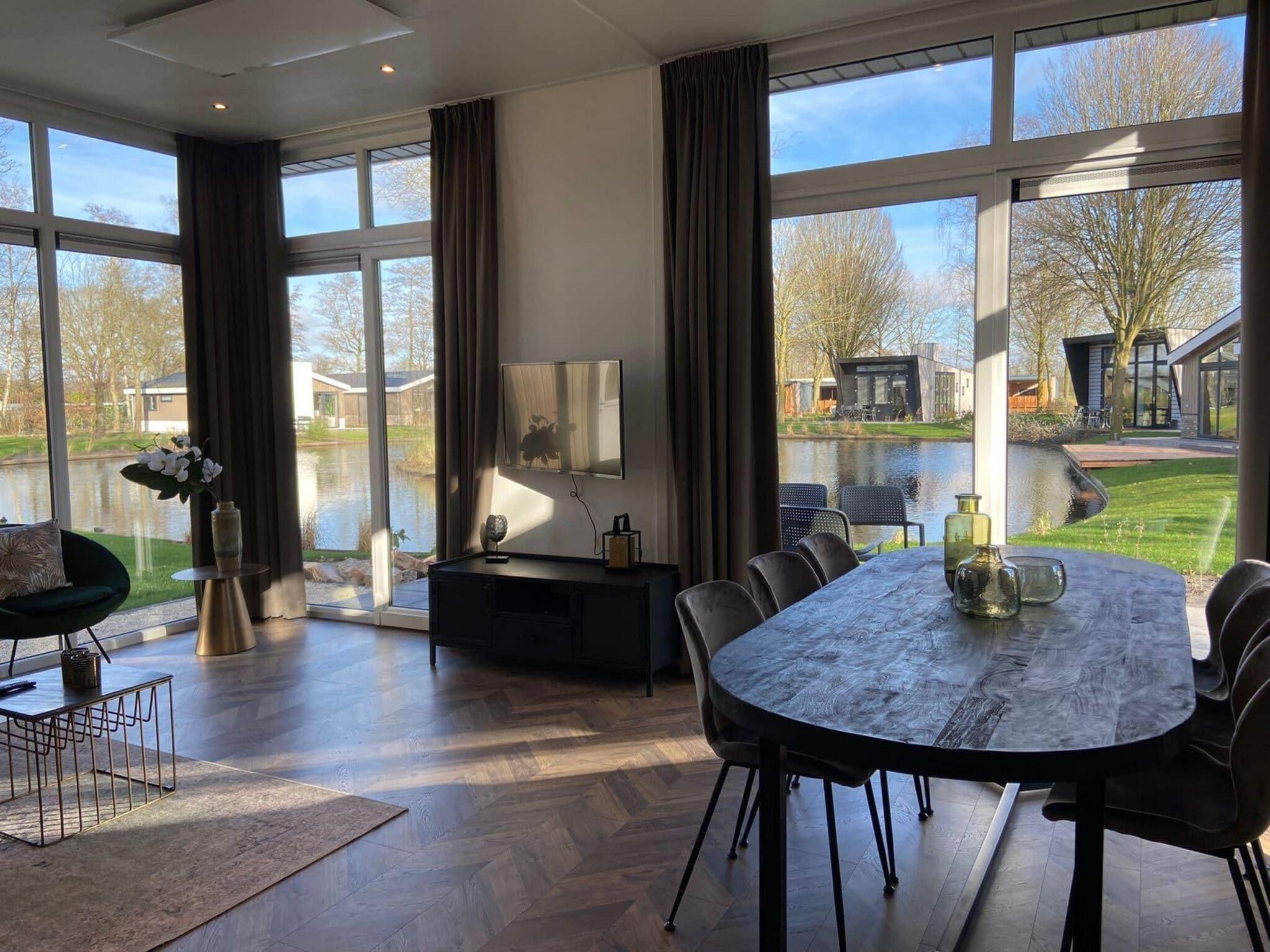 De woonkamer van Pavilion 6 in Kaatsheuvel