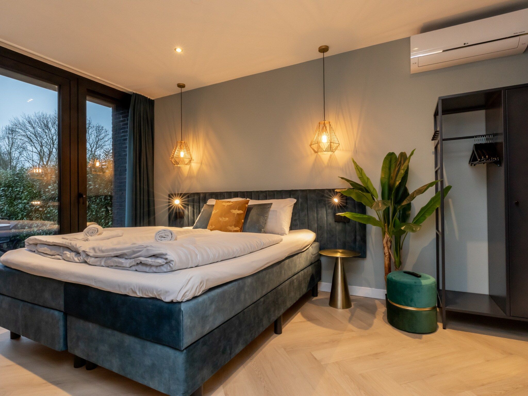 Een slaapkamer van Vakantiewoning ZEEBRIES in Koudekerke