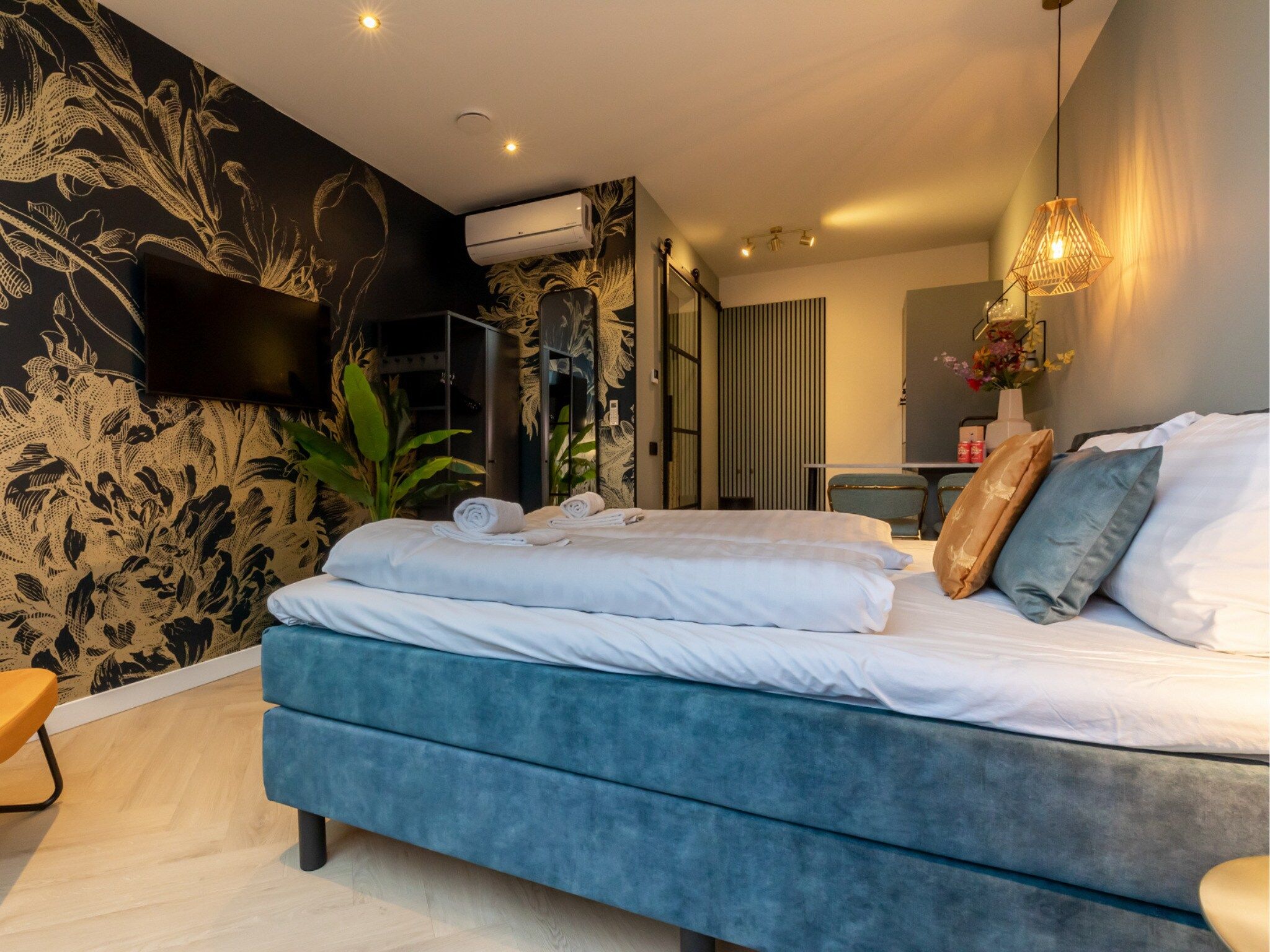 Een slaapkamer van Studio BRIES in Koudekerke
