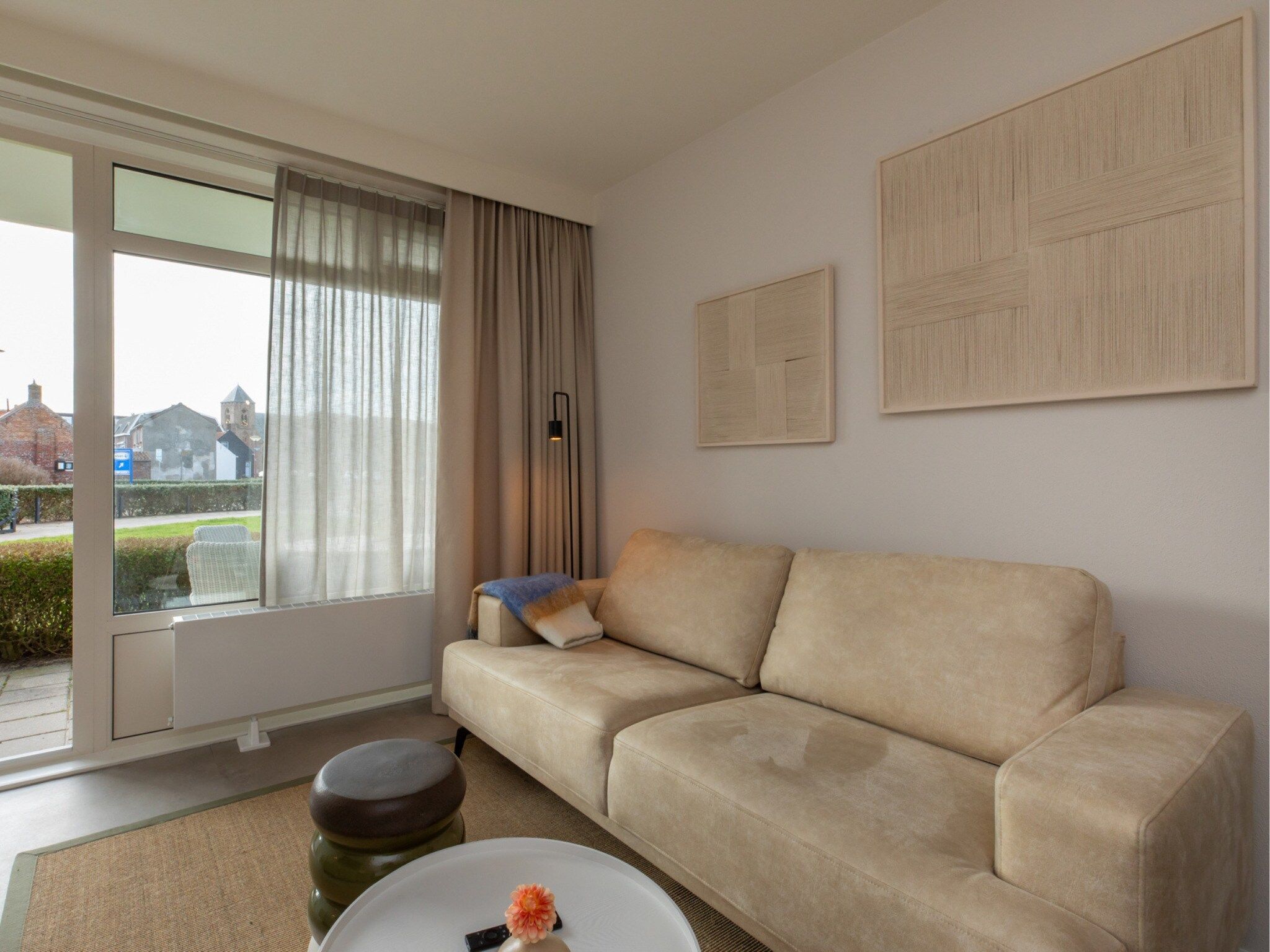 De woonkamer van Zoutelande 'Kurhaus appartement nr 1 in Zoutelande