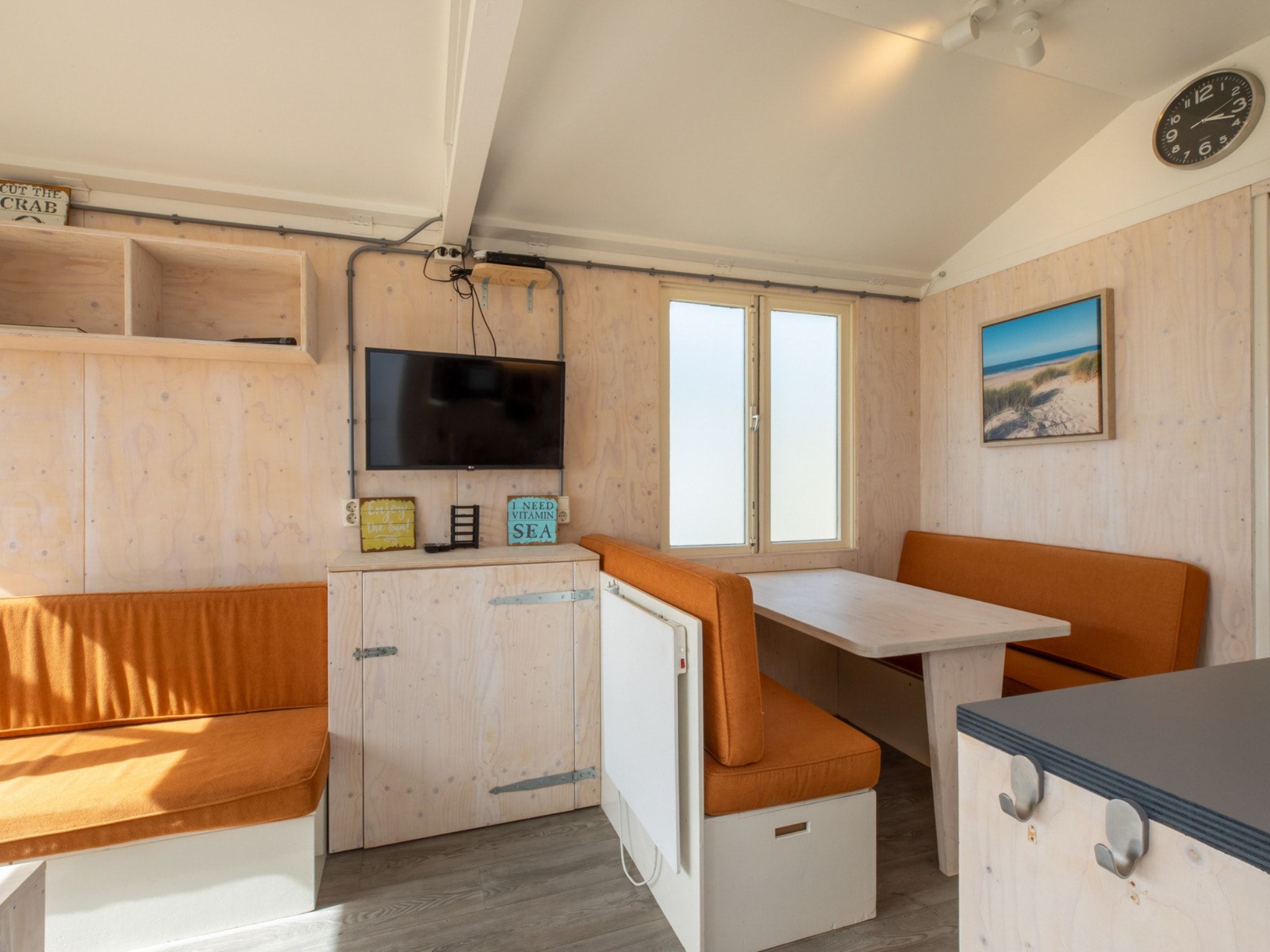De woonkamer van Strand Dishoek 345/346 in Dishoek