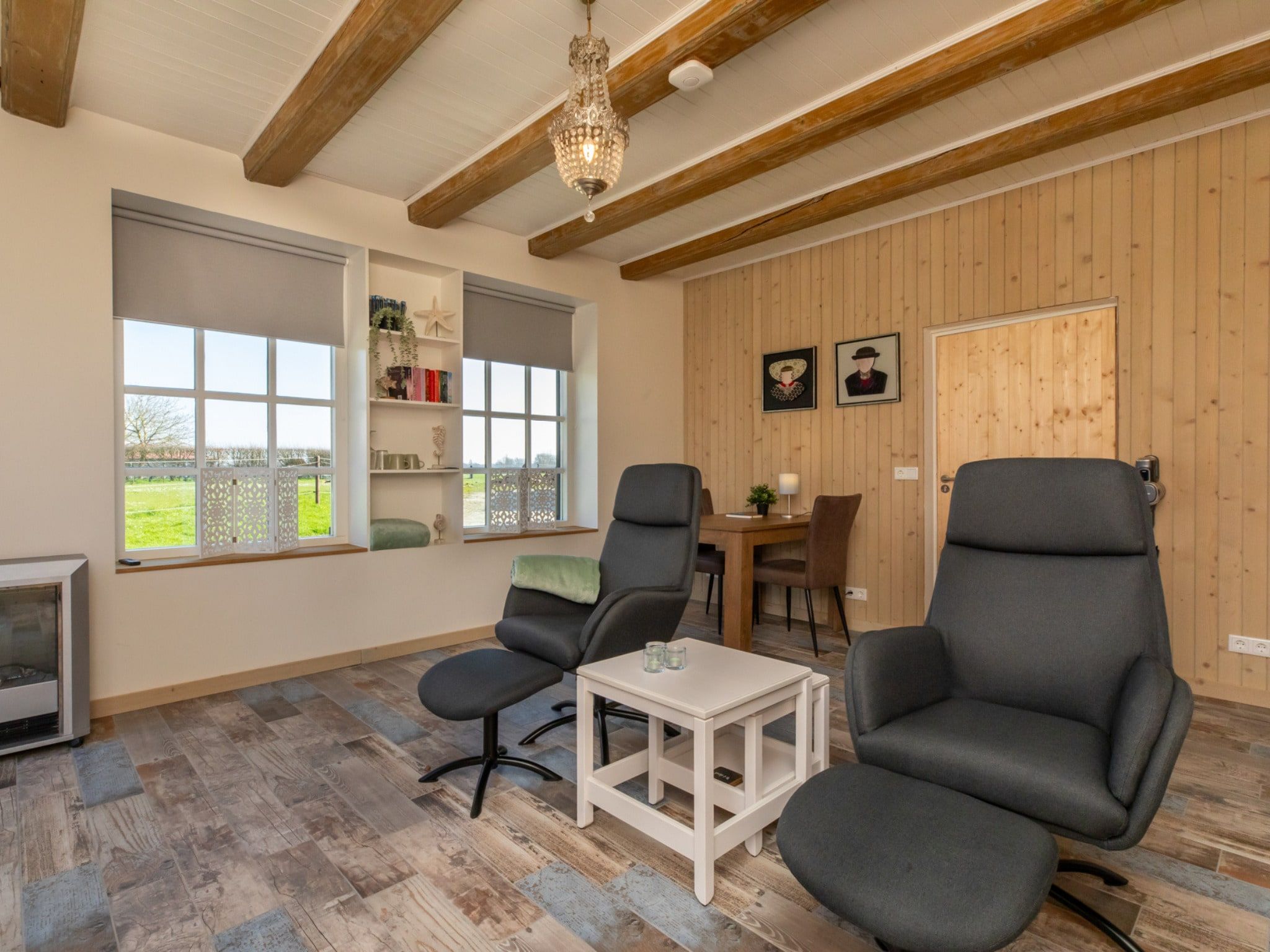 De eetkamer van Verkorte Groeneweg 2 in Koudekerke