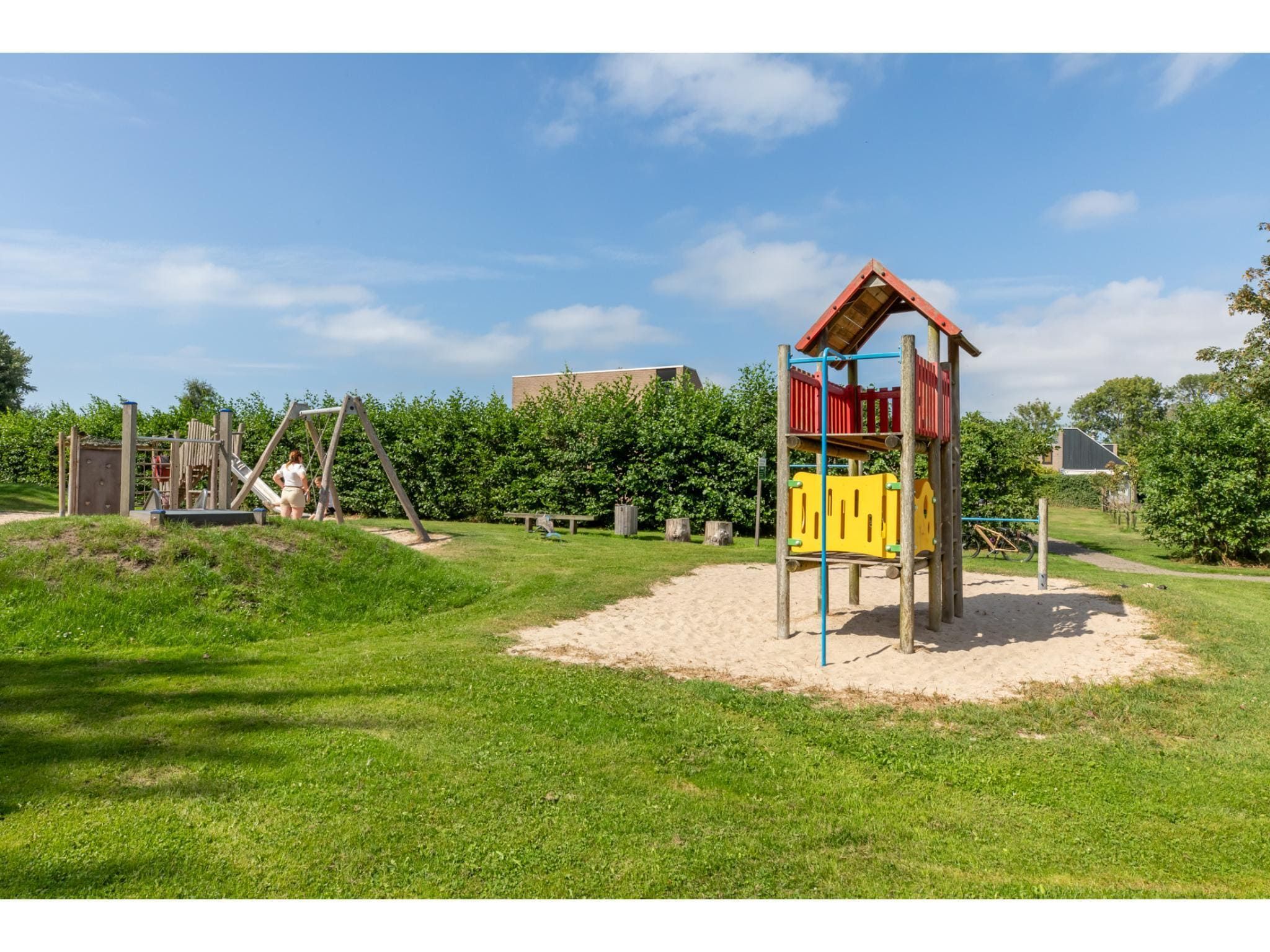 Parkfaciliteiten bij De Haaijmanweg 5  Burgh Haamstede 'Huisje 86' in Burgh-Haamstede