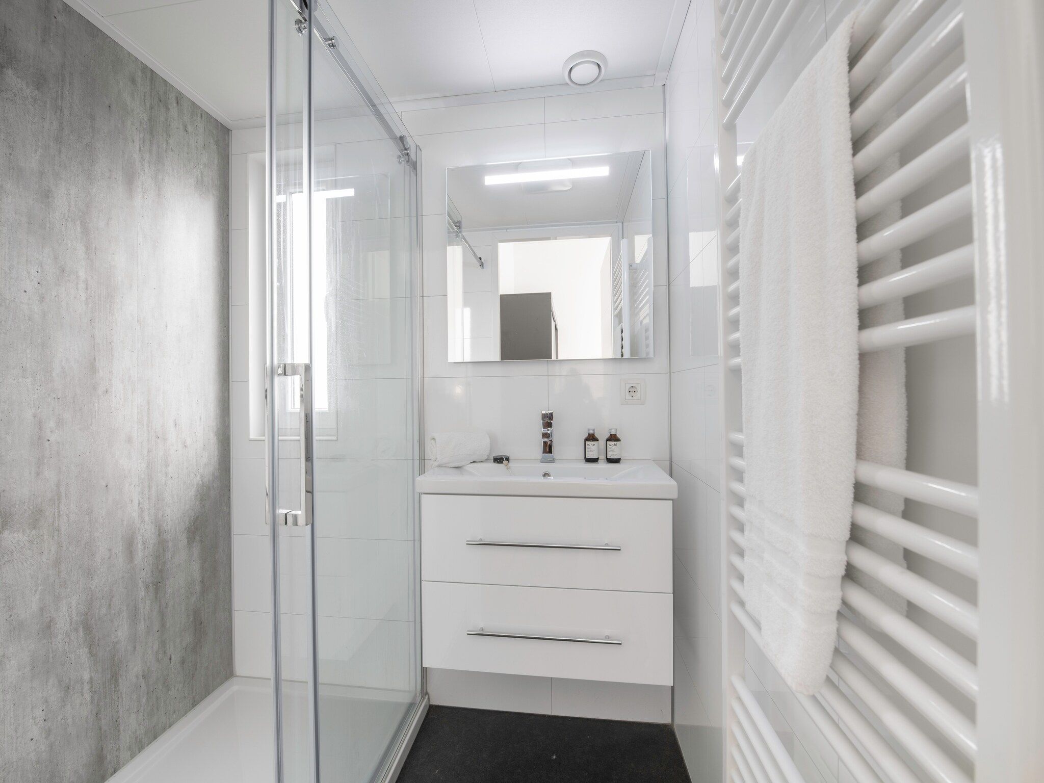 De badkamer van Water Resort Oosterschelde 55 in Wemeldinge