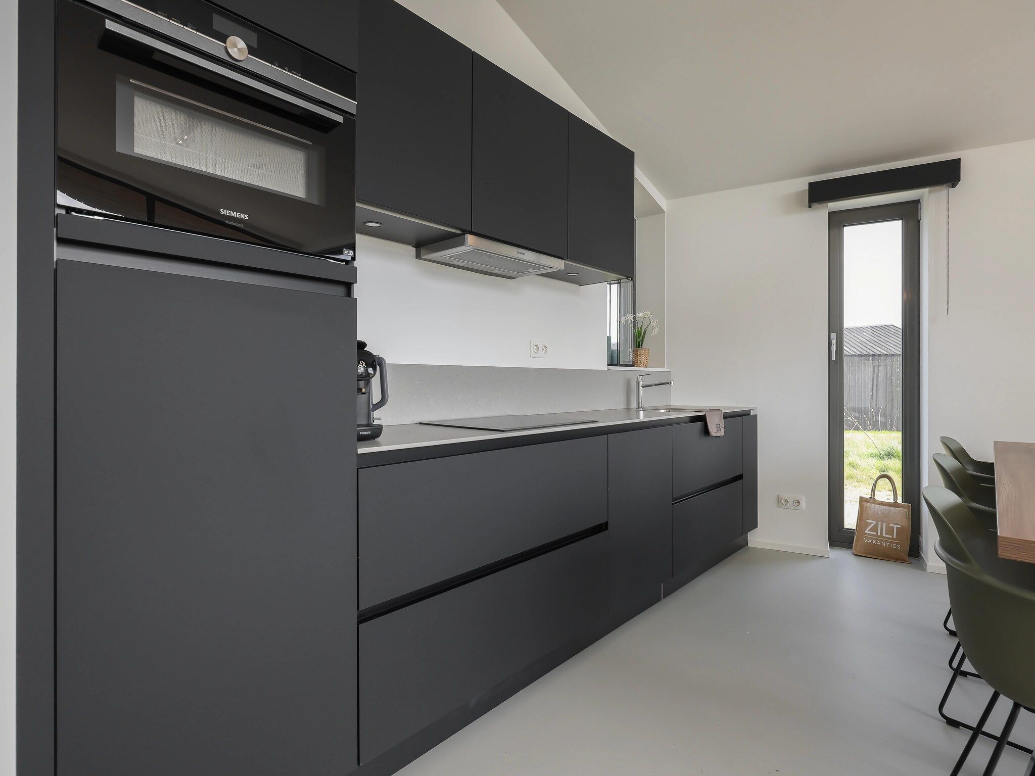De keuken van Heerlijkheid Vlietenburg 12 in Wissenkerke