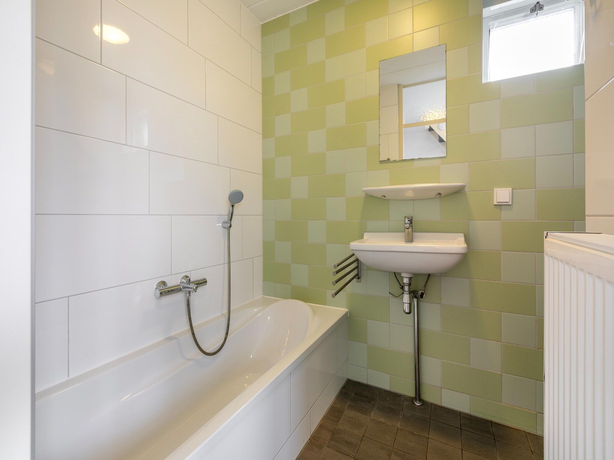 De badkamer van Buitenplaats It Wiid 8 in Eernewoud