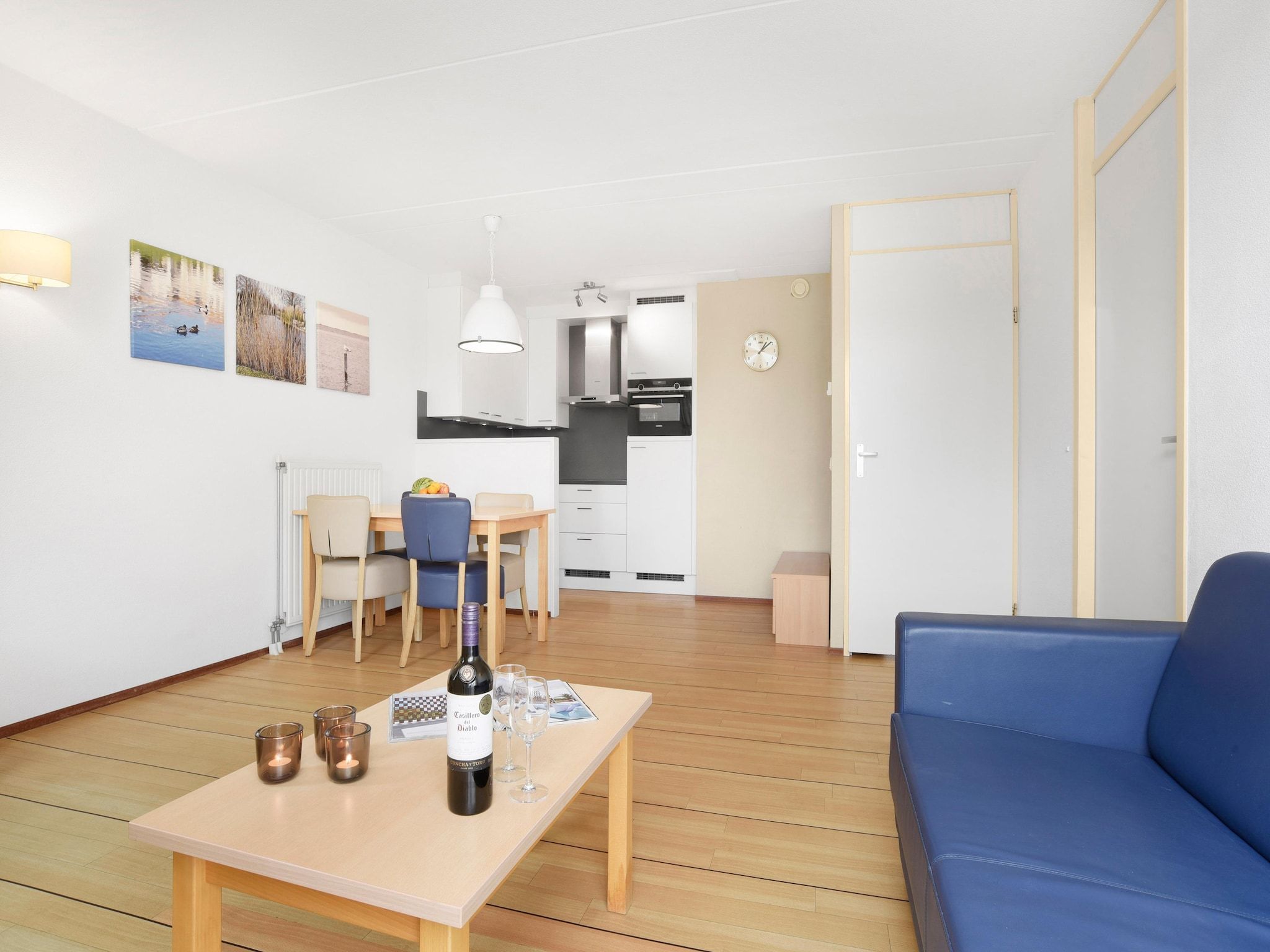 De woonkamer van Parc Port Greve 3 in Brouwershaven