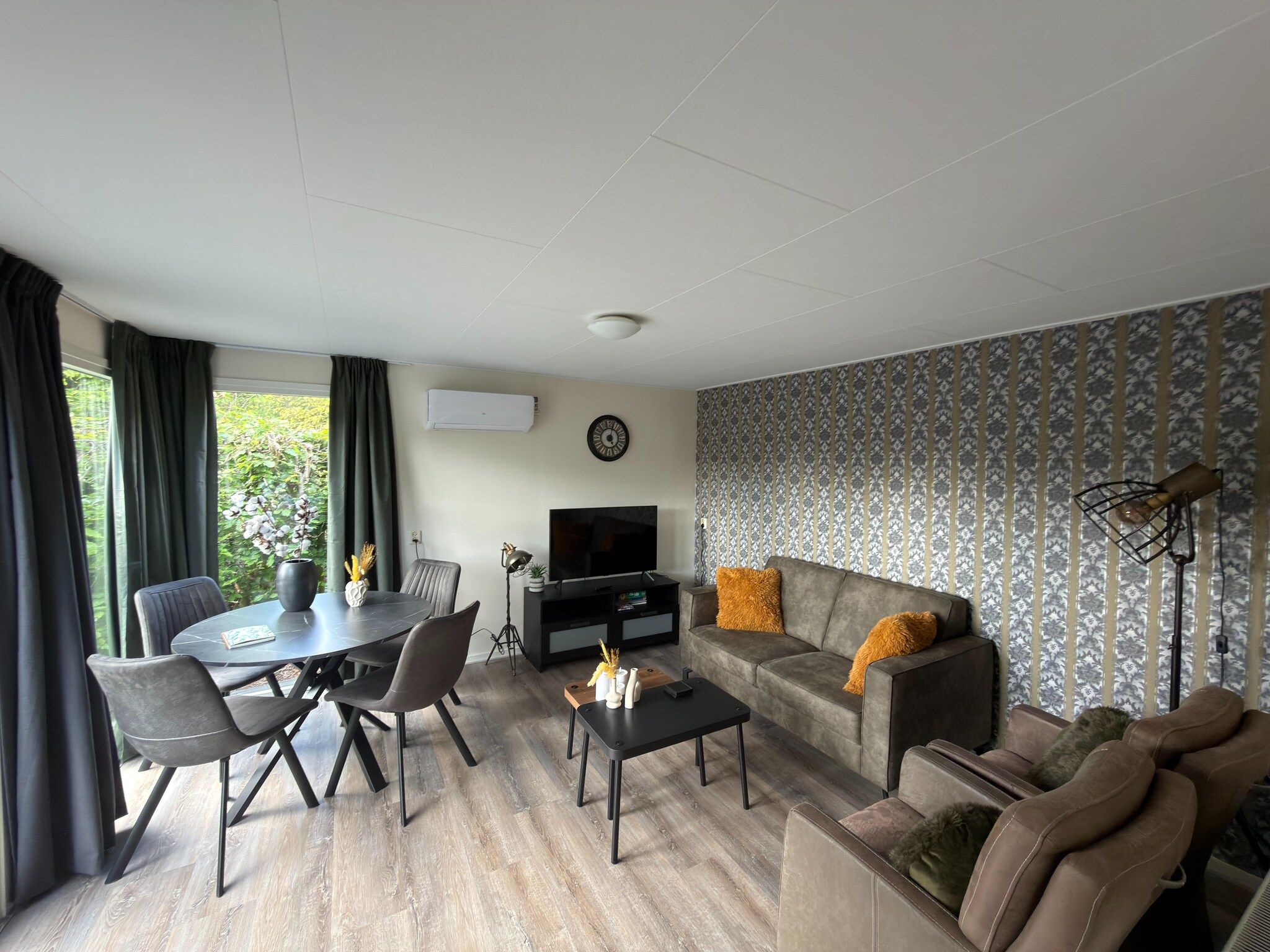 De woonkamer van Chalet stegeren in Stegeren