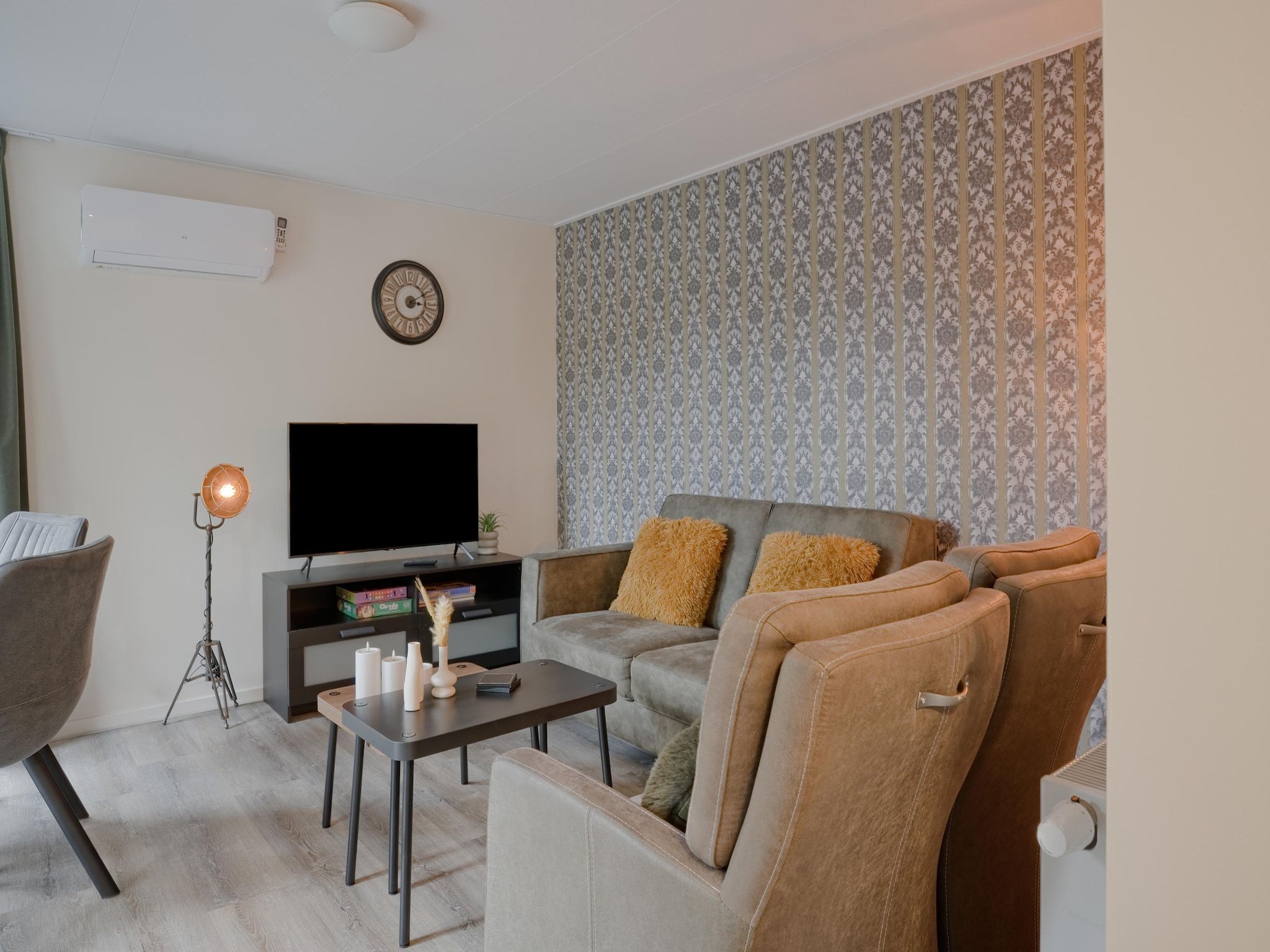 De woonkamer van Chalet 56 stegeren in Stegeren