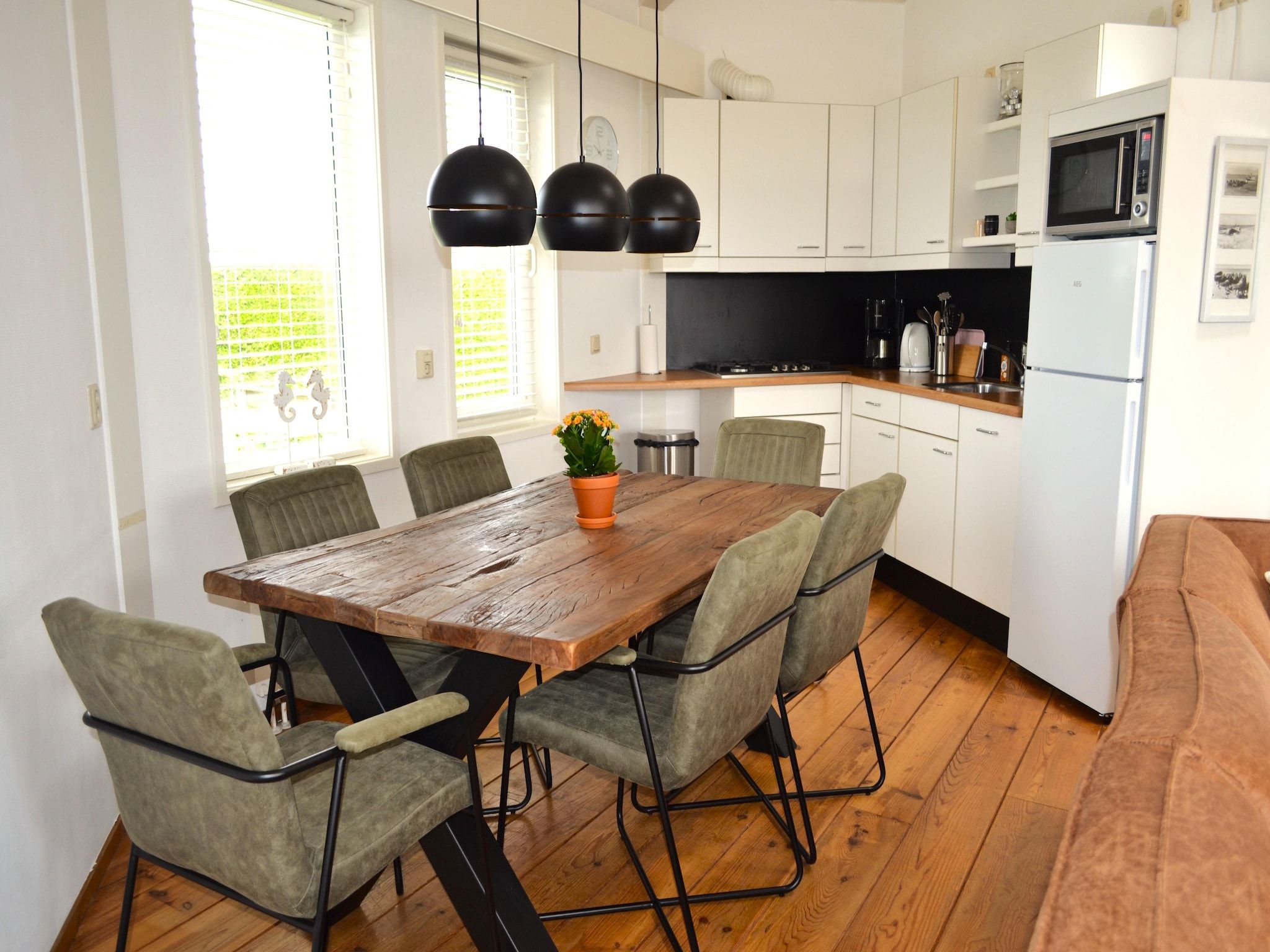De keuken van Golfvilla 38 comfort in Hollum