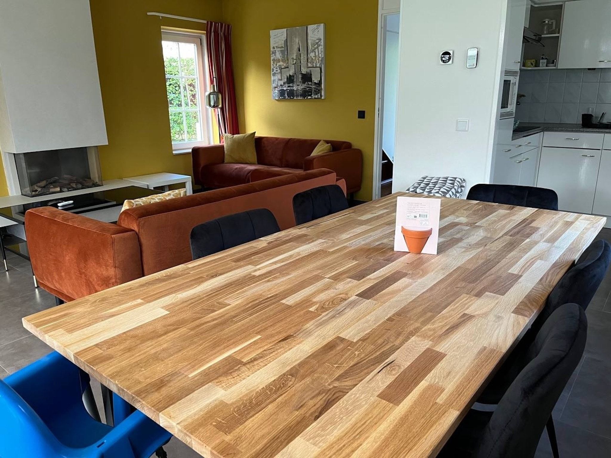 De woonkamer van Vakantiepark Hellendoorn 6 in Hellendoorn