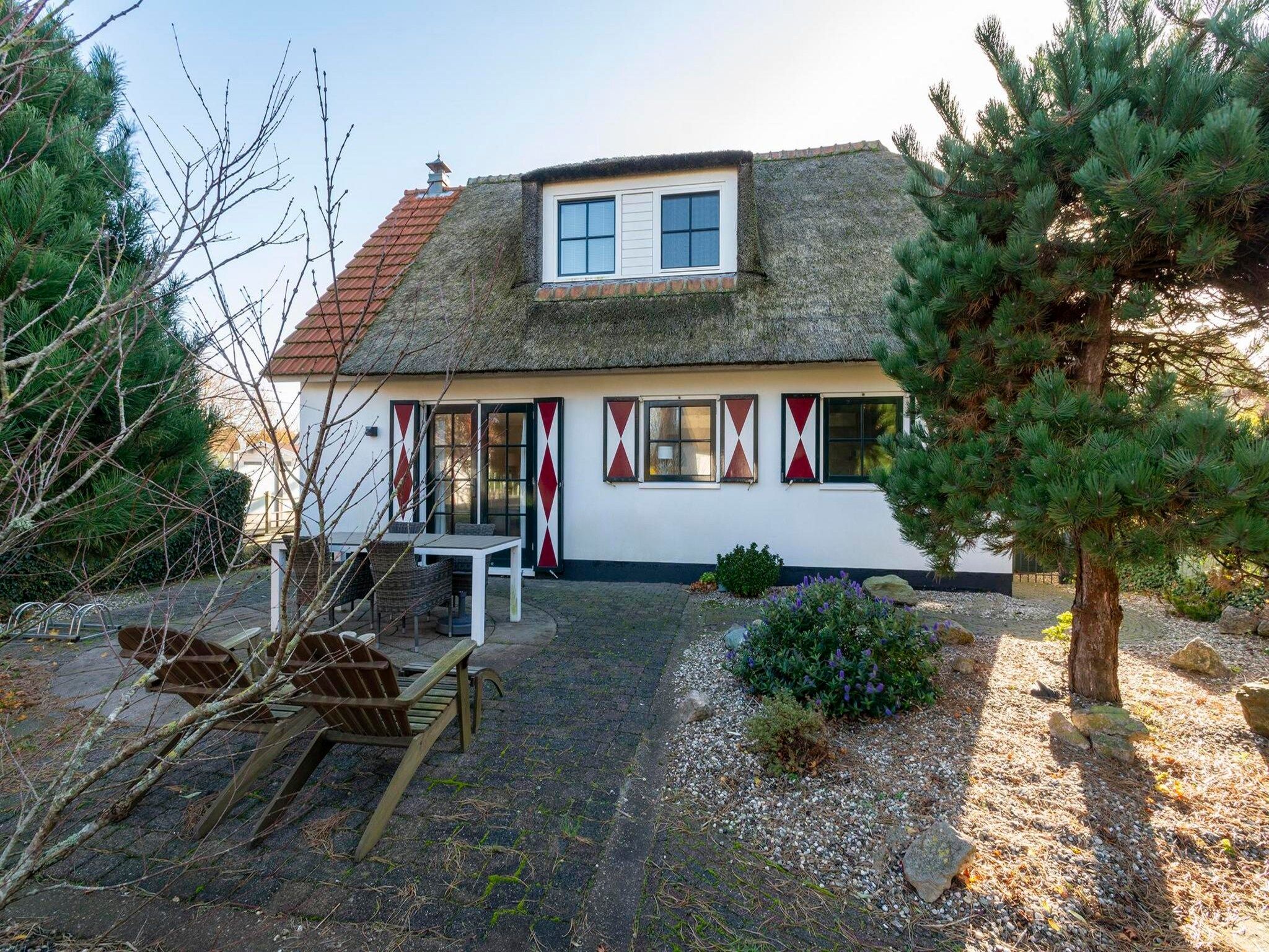 De buitenkant van Buitenplaats 27 - Callantsoog in Callantsoog