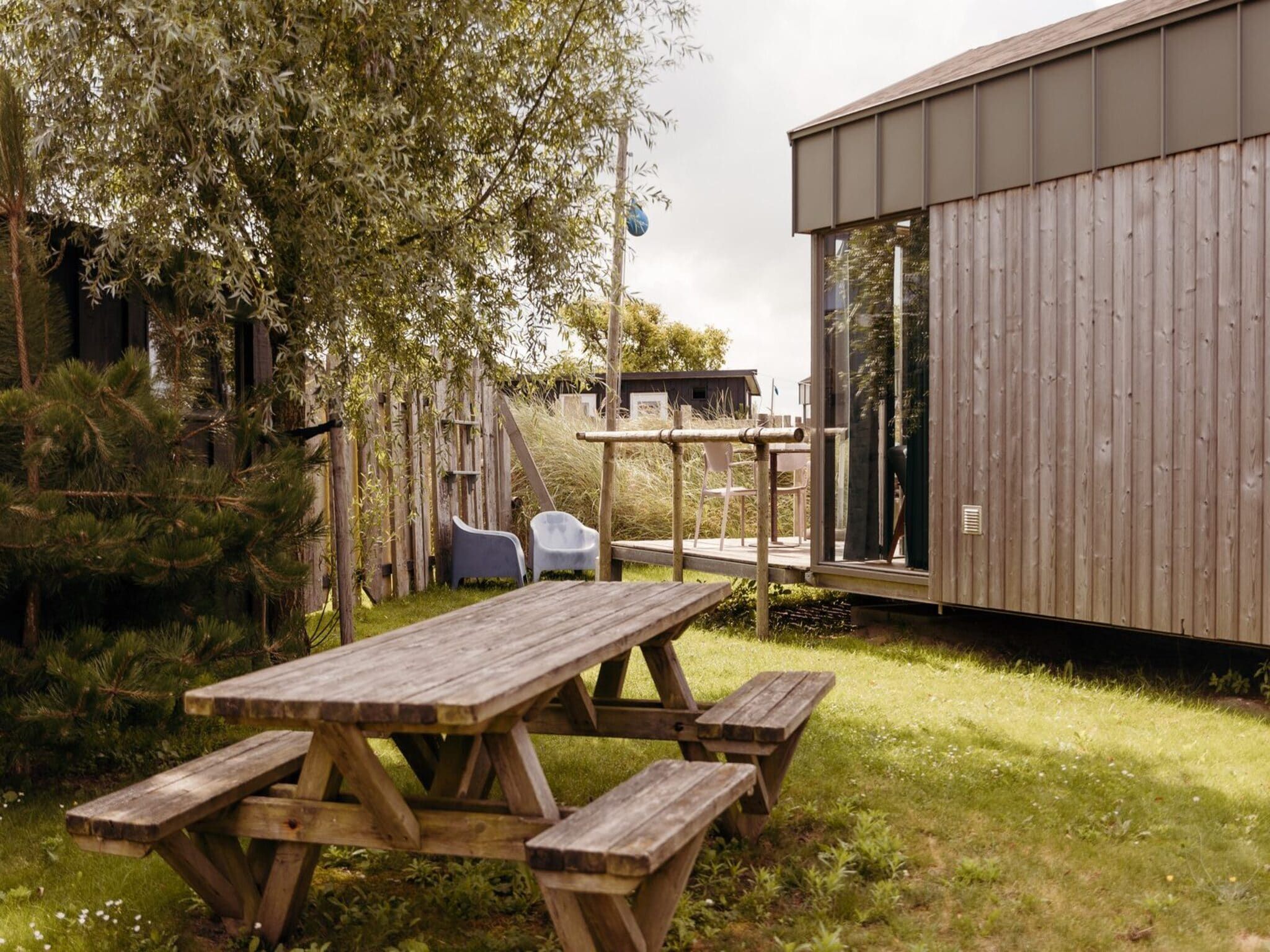 De tuin van Reddingshuisje - Duynpark in Callantsoog