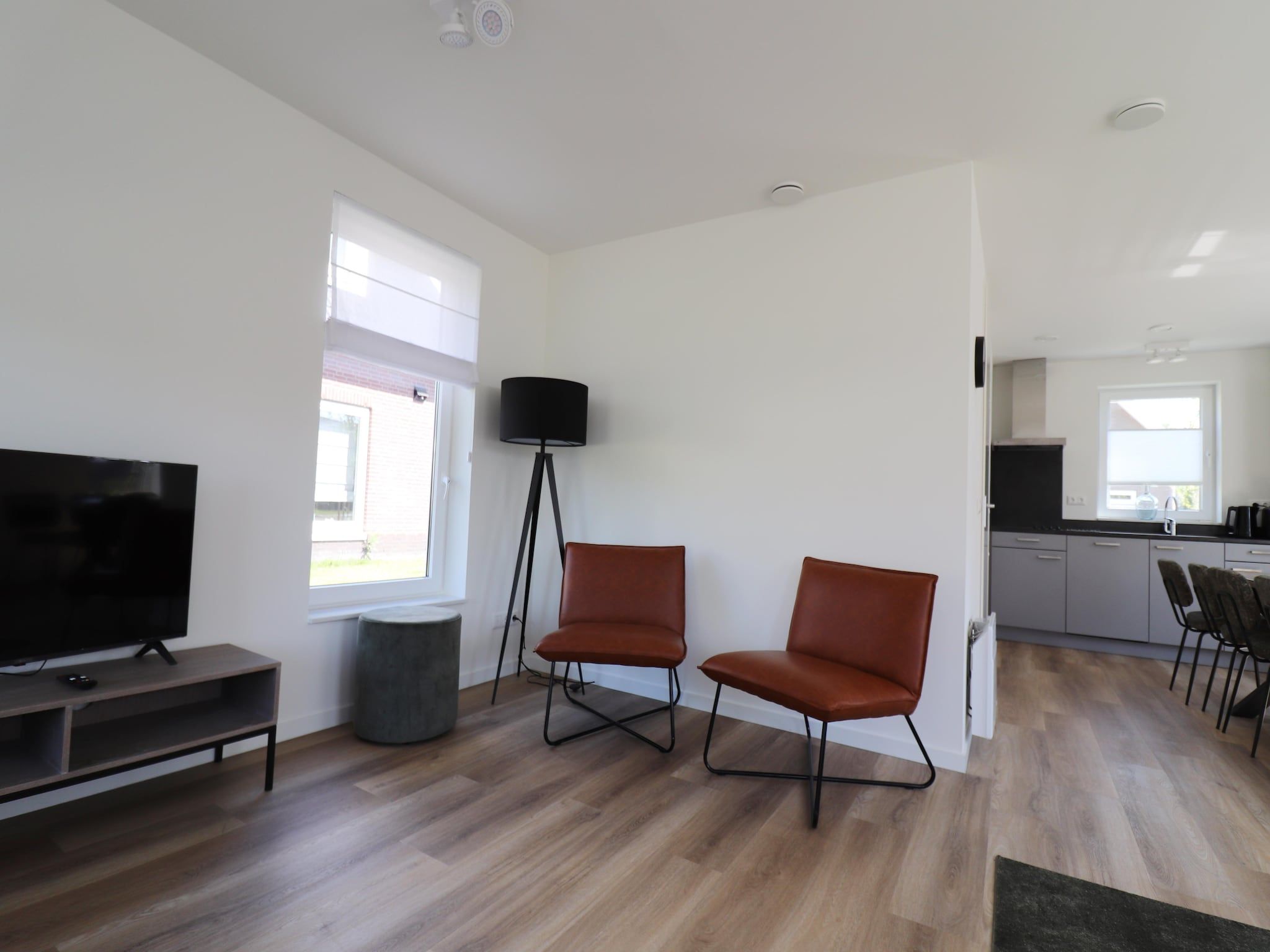 De woonkamer van Kuifduiker 122 in Simonshaven