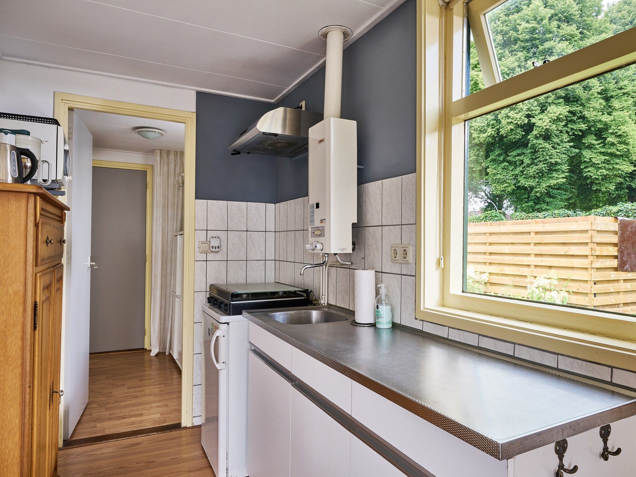 De keuken van De Ploeg 6P in De Kiel