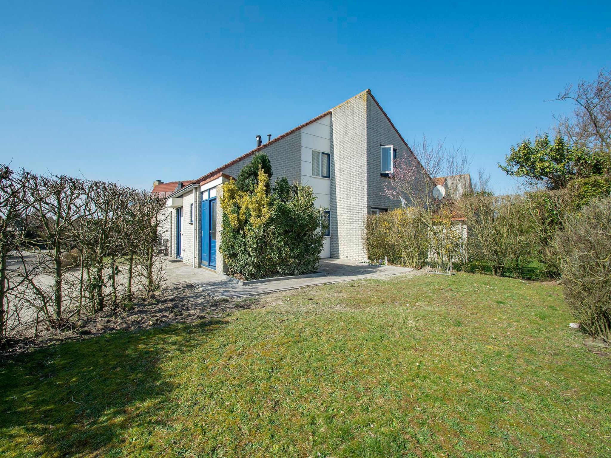 De tuin van Ooghduyne 187 in Julianadorp aan Zee