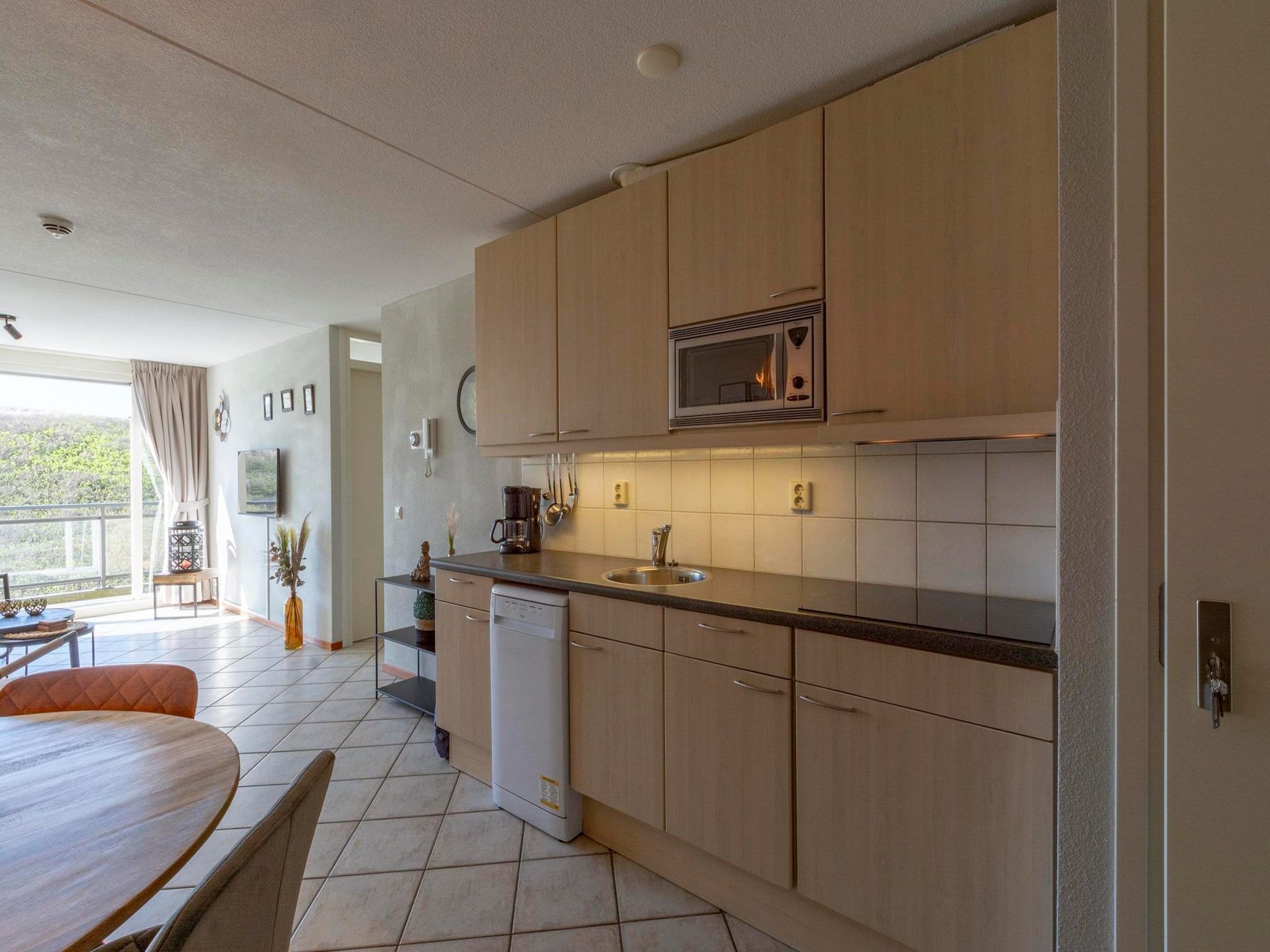 De keuken van Wijde Blick 309 in Callantsoog