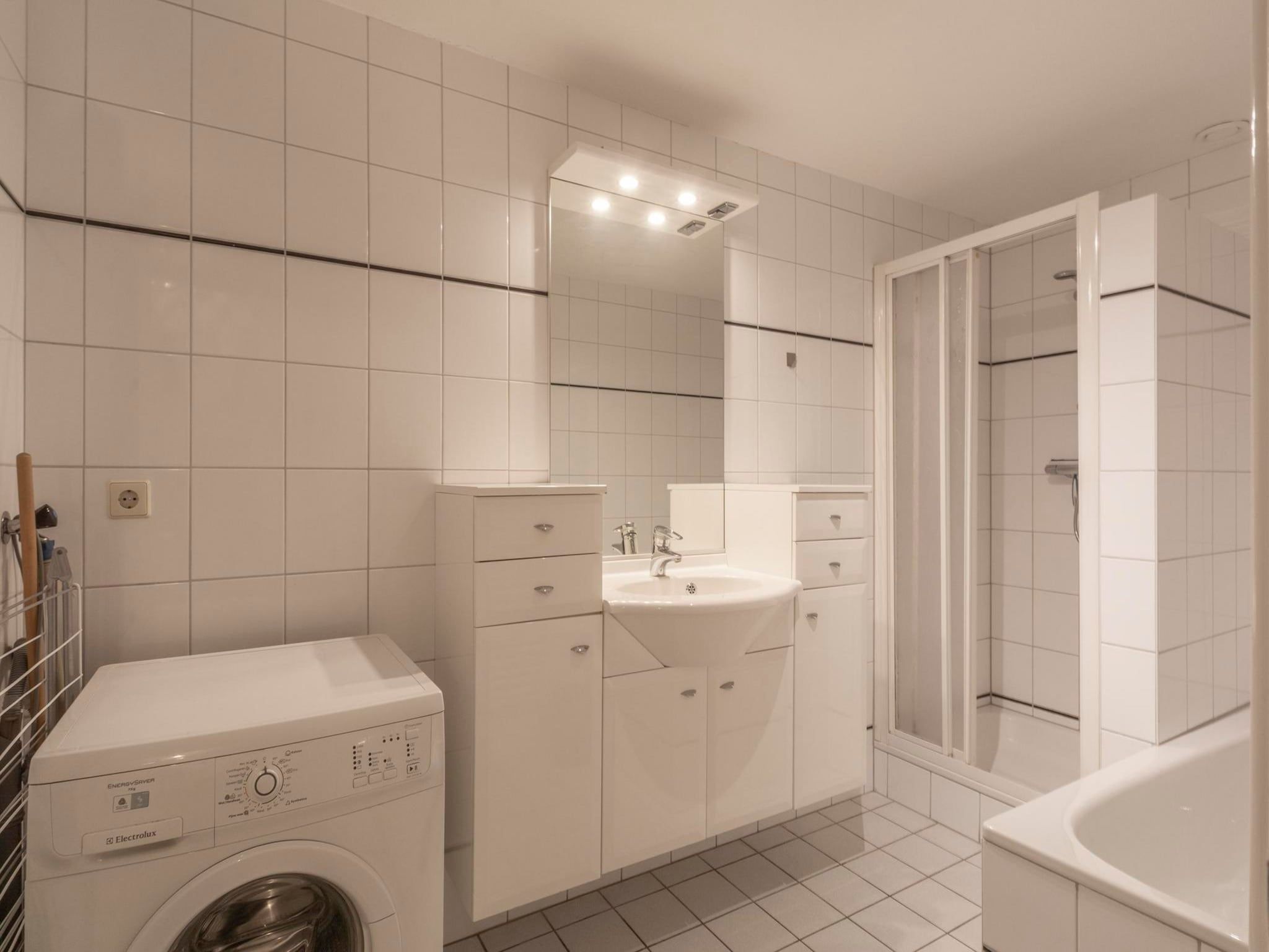 De badkamer van Wijde Blick 310 in Callantsoog