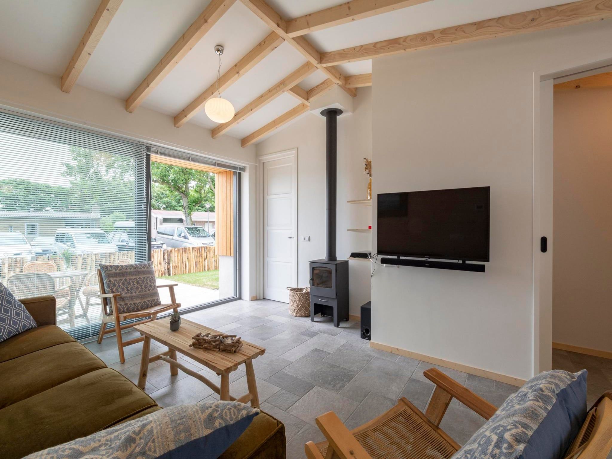 De woonkamer van Previnaireweg 5 in Callantsoog