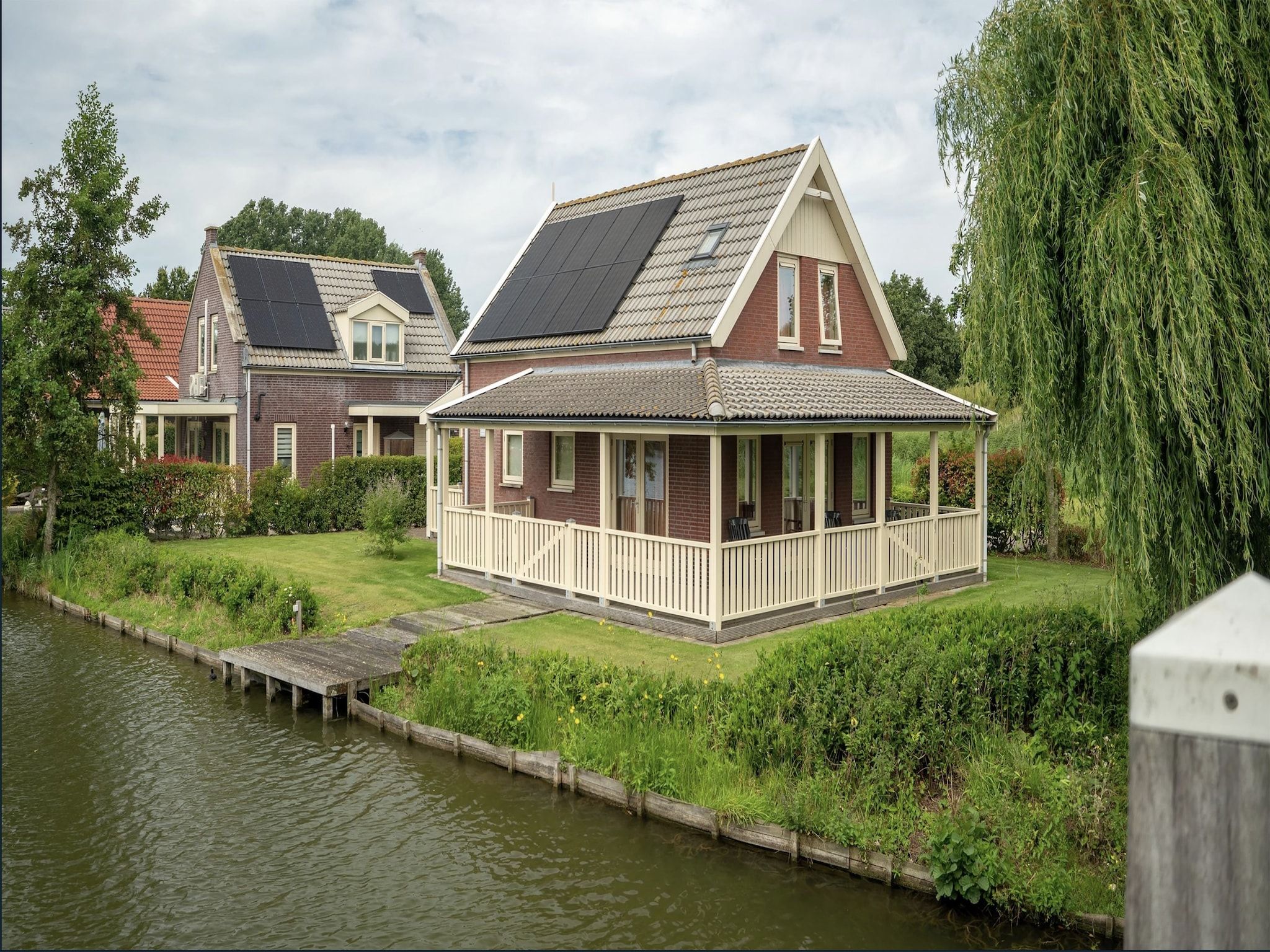 De buitenkant van Luxe 032 in Simonshaven