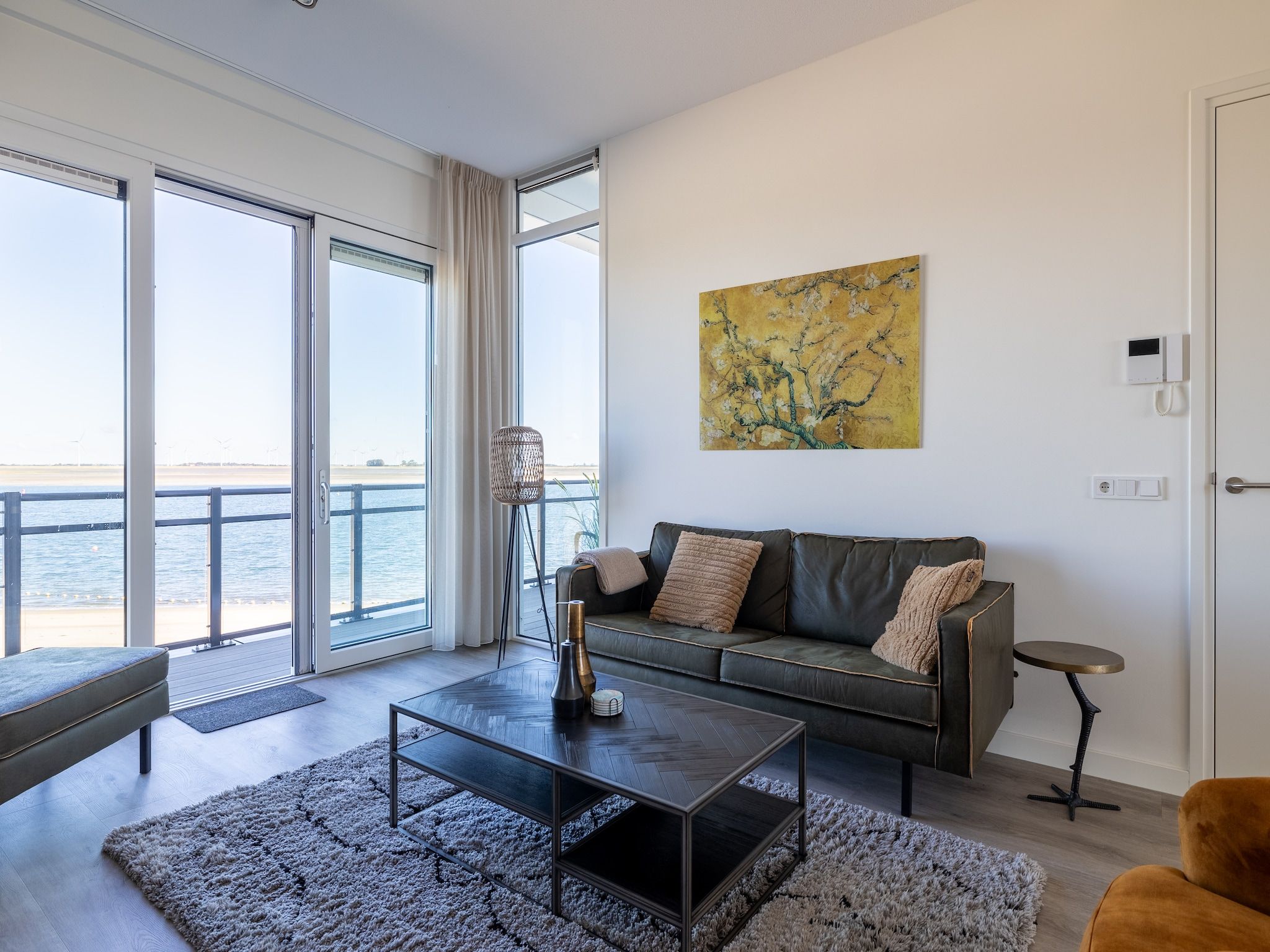 De woonkamer van Luxe appartement Vista Maris - Havenweg 8-38  Sint-Annaland in Sint-Annaland