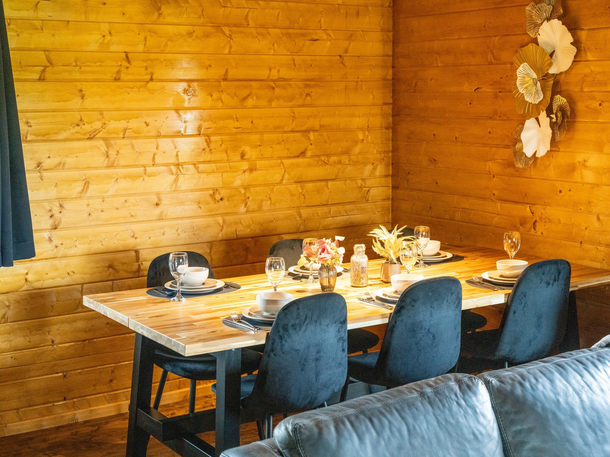 De eetkamer van Chalet Riga in Valkenswaard