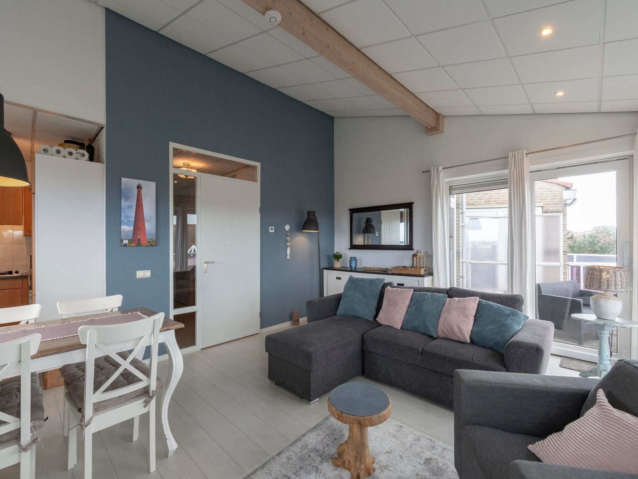 De woonkamer van Résidence Juliana 54 in Julianadorp aan Zee